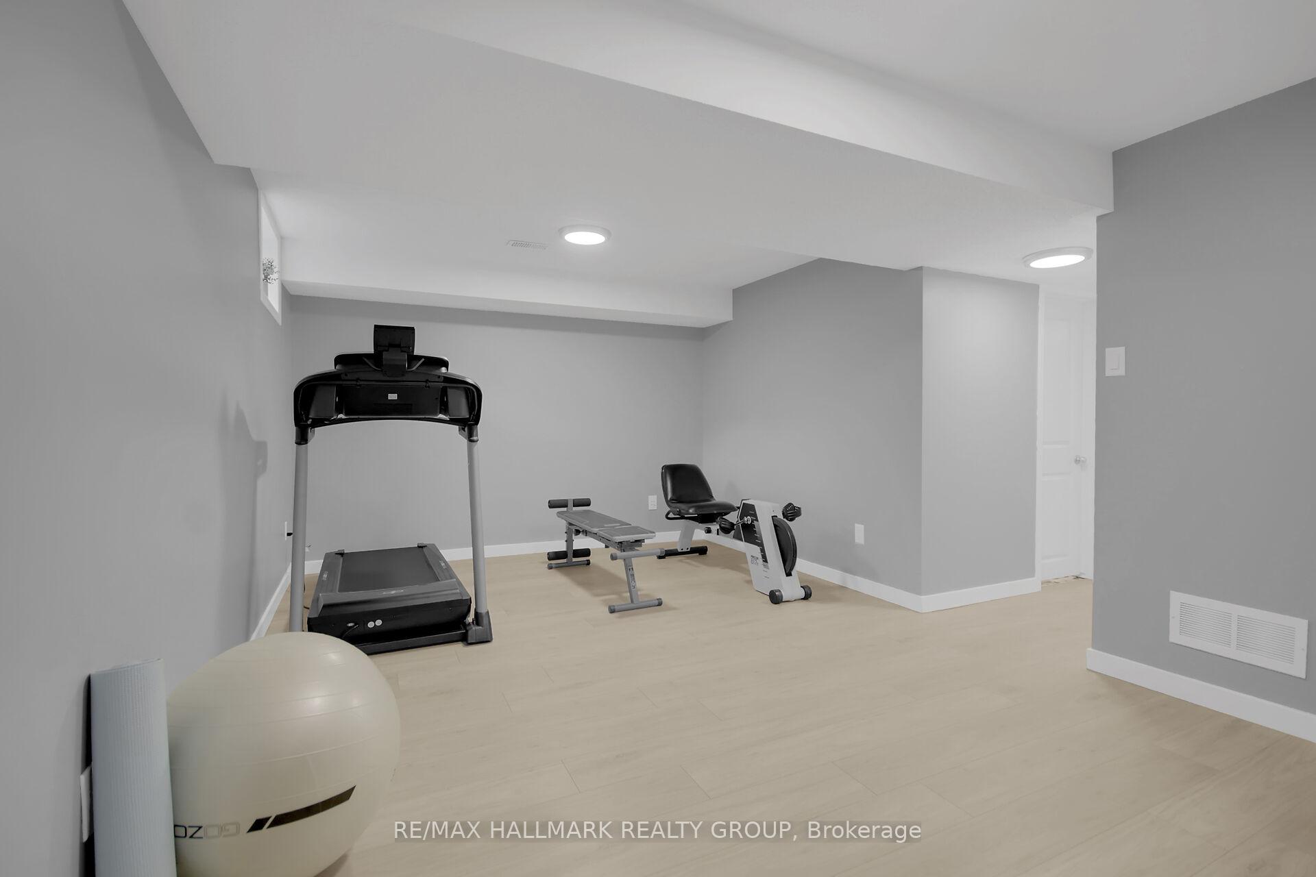 Photo 38 of 585 Barrick Hill Road, Ottawa, Kanata - Emerald Meadows/Trailwest — HOMEH
