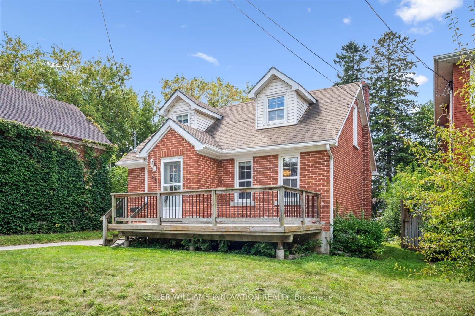 Photo 3 of 41 Brunswick Avenue, Kitchener — HOMEH