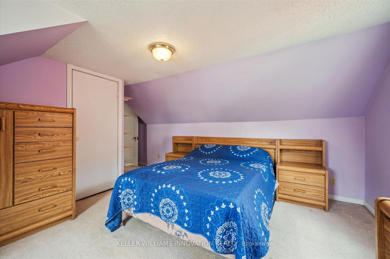 Photo 20 of 41 Brunswick Avenue, Kitchener — HOMEH