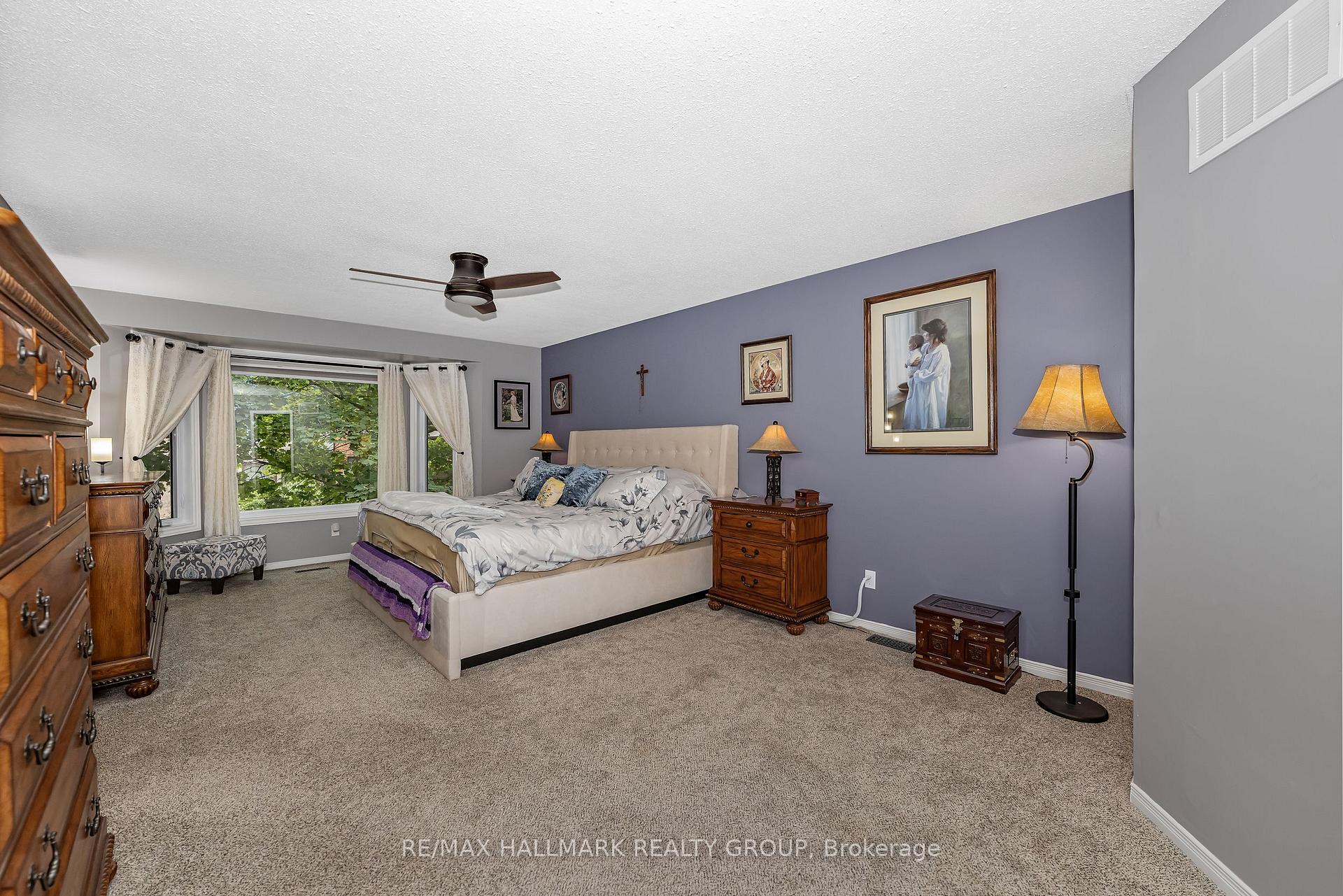 Photo 19 of 20 Bluemeadow Way, Ottawa, Kanata - Bridlewood — HOMEH