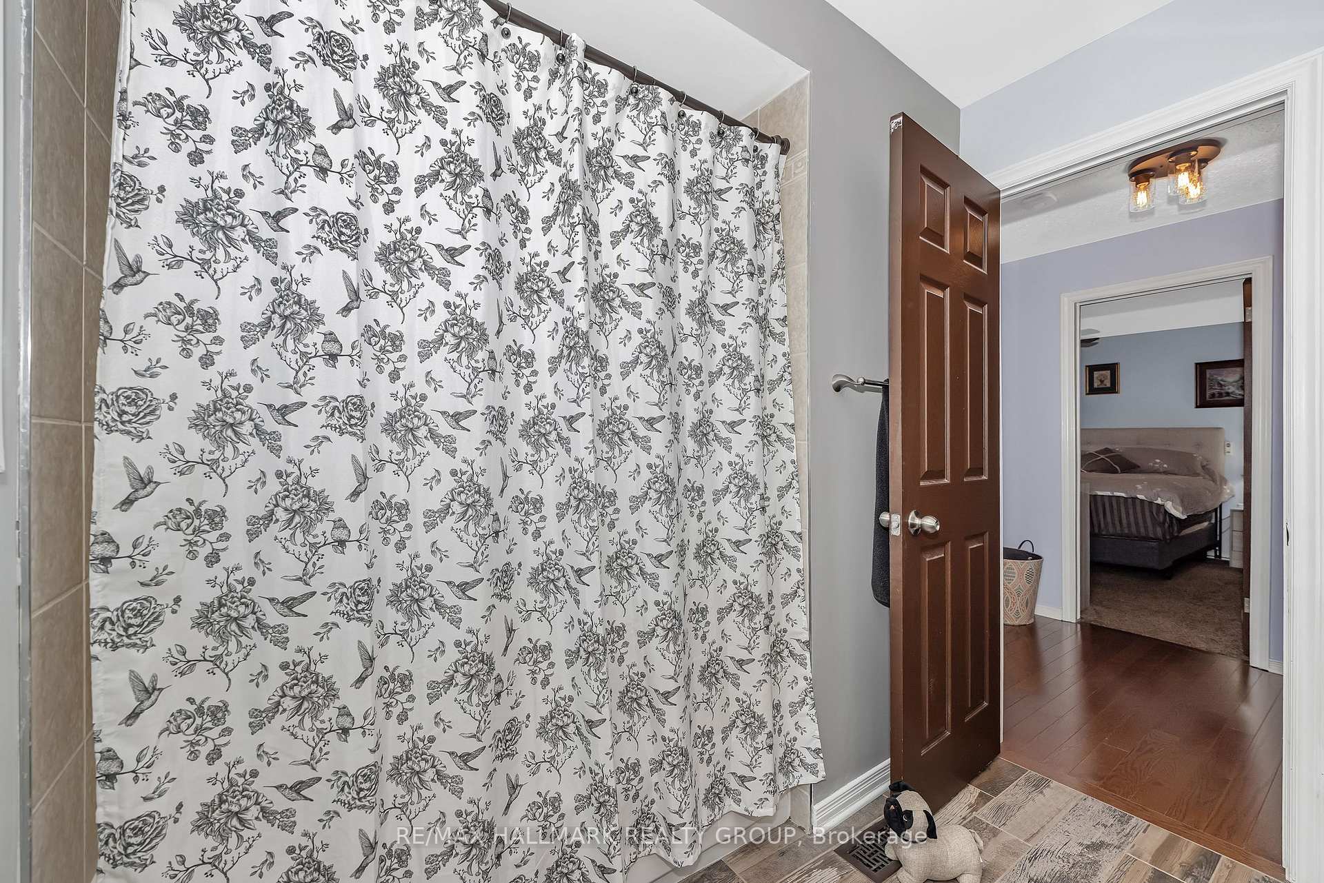 Photo 28 of 20 Bluemeadow Way, Ottawa, Kanata - Bridlewood — HOMEH