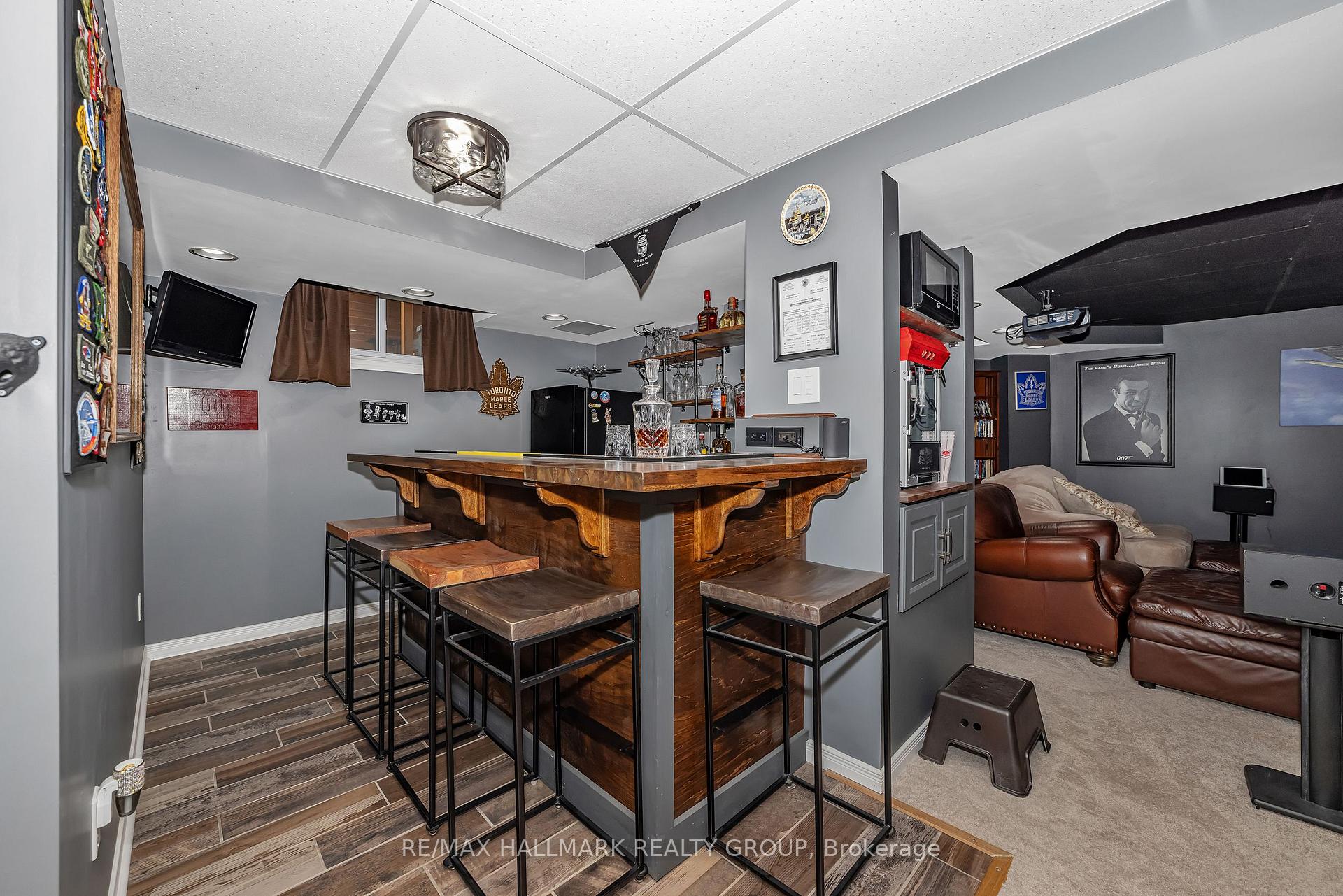 Photo 34 of 20 Bluemeadow Way, Ottawa, Kanata - Bridlewood — HOMEH
