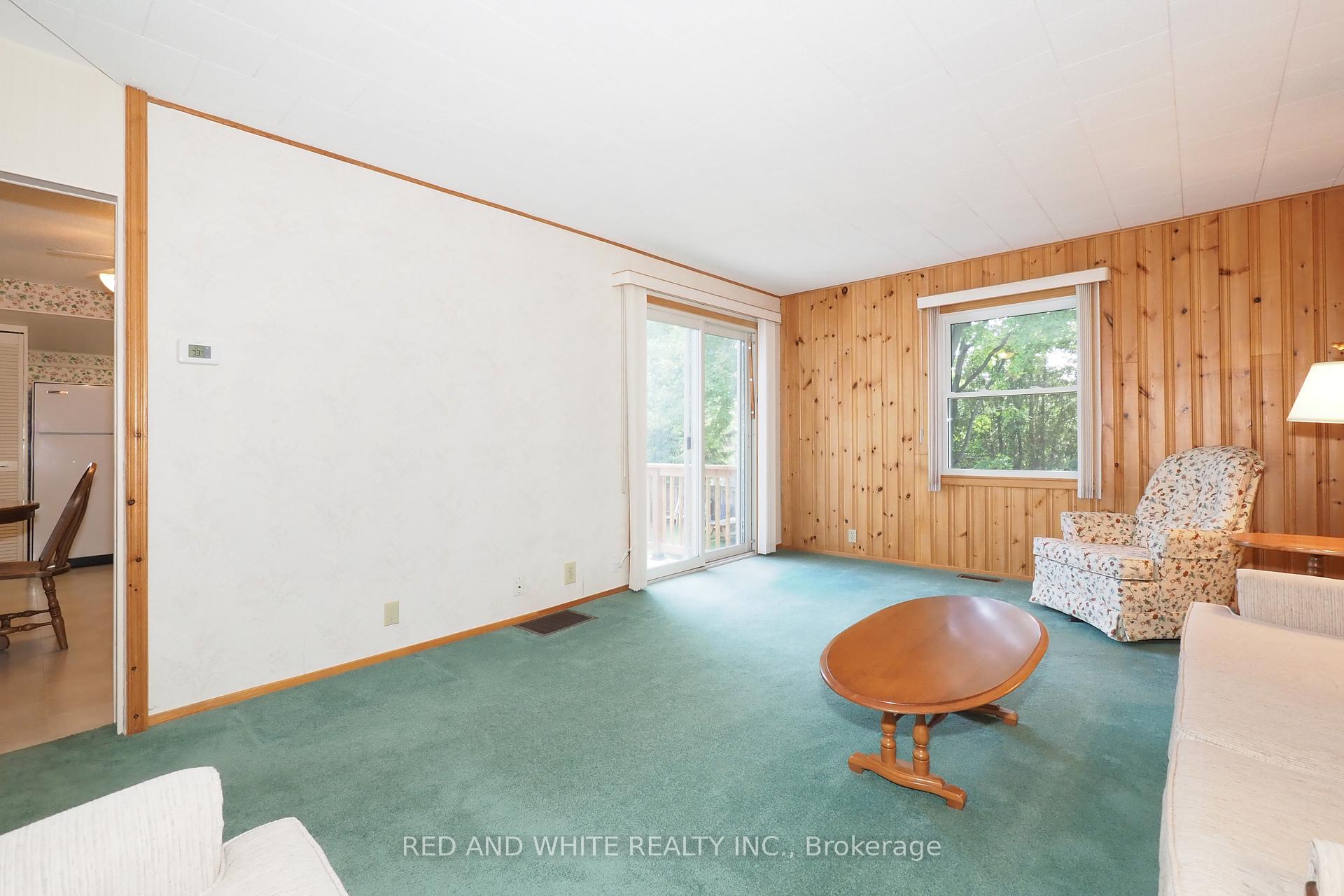 Photo 8 of 111 North Drive N, Kitchener — HOMEH