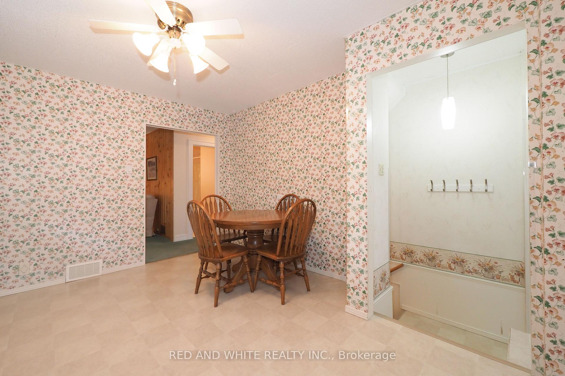 Photo 13 of 111 North Drive N, Kitchener — HOMEH