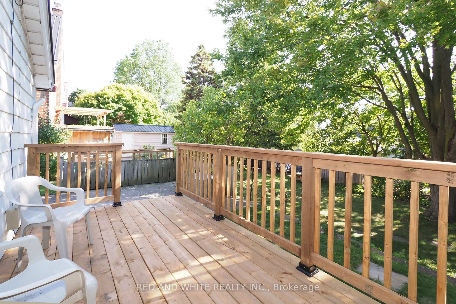Photo 36 of 111 North Drive N, Kitchener — HOMEH