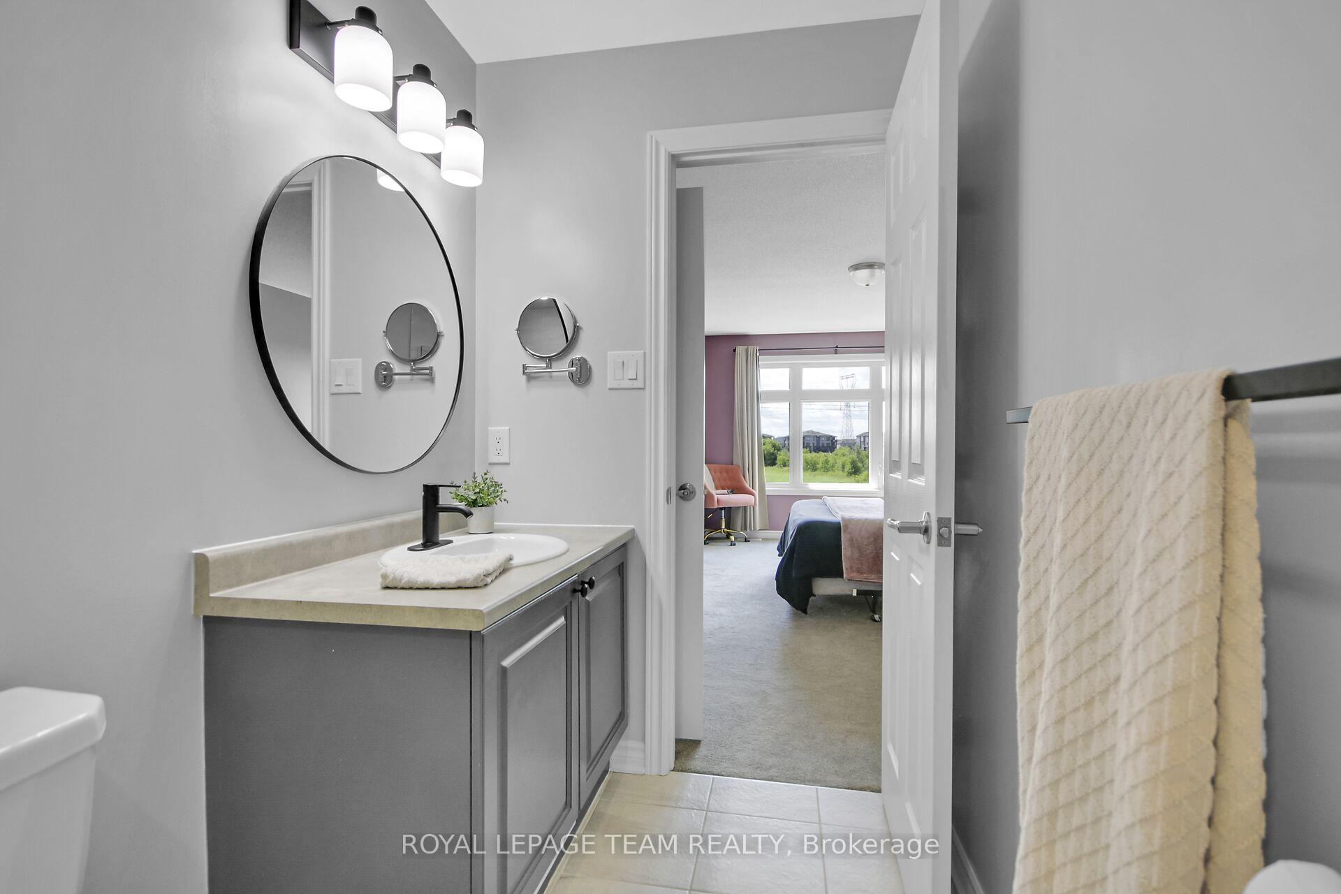 Photo 23 of 250 Clintonia Street, Ottawa, Kanata - Emerald Meadows/Trailwest — HOMEH