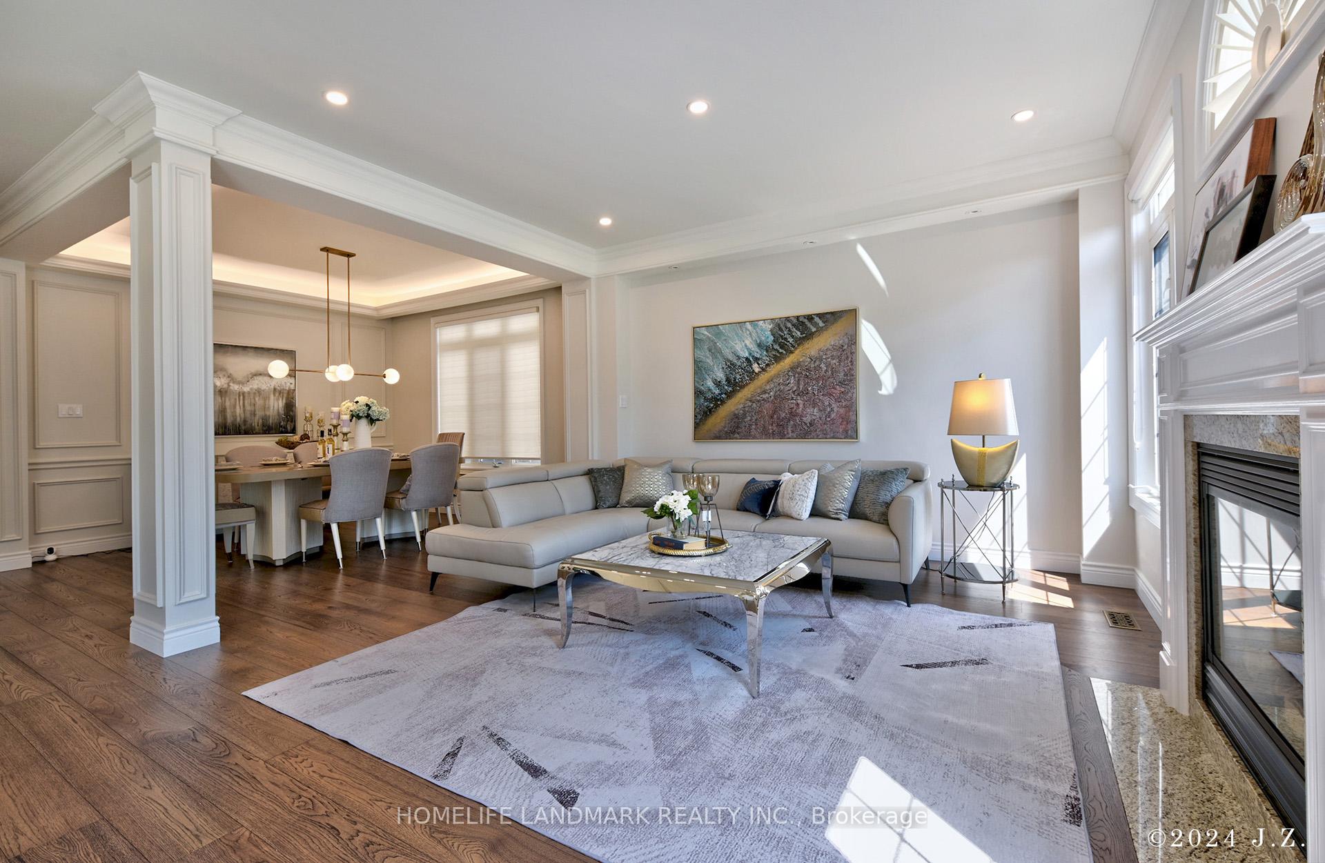 Photo 13 of 57 Castleglen Boulevard, Markham, Berczy — HOMEH