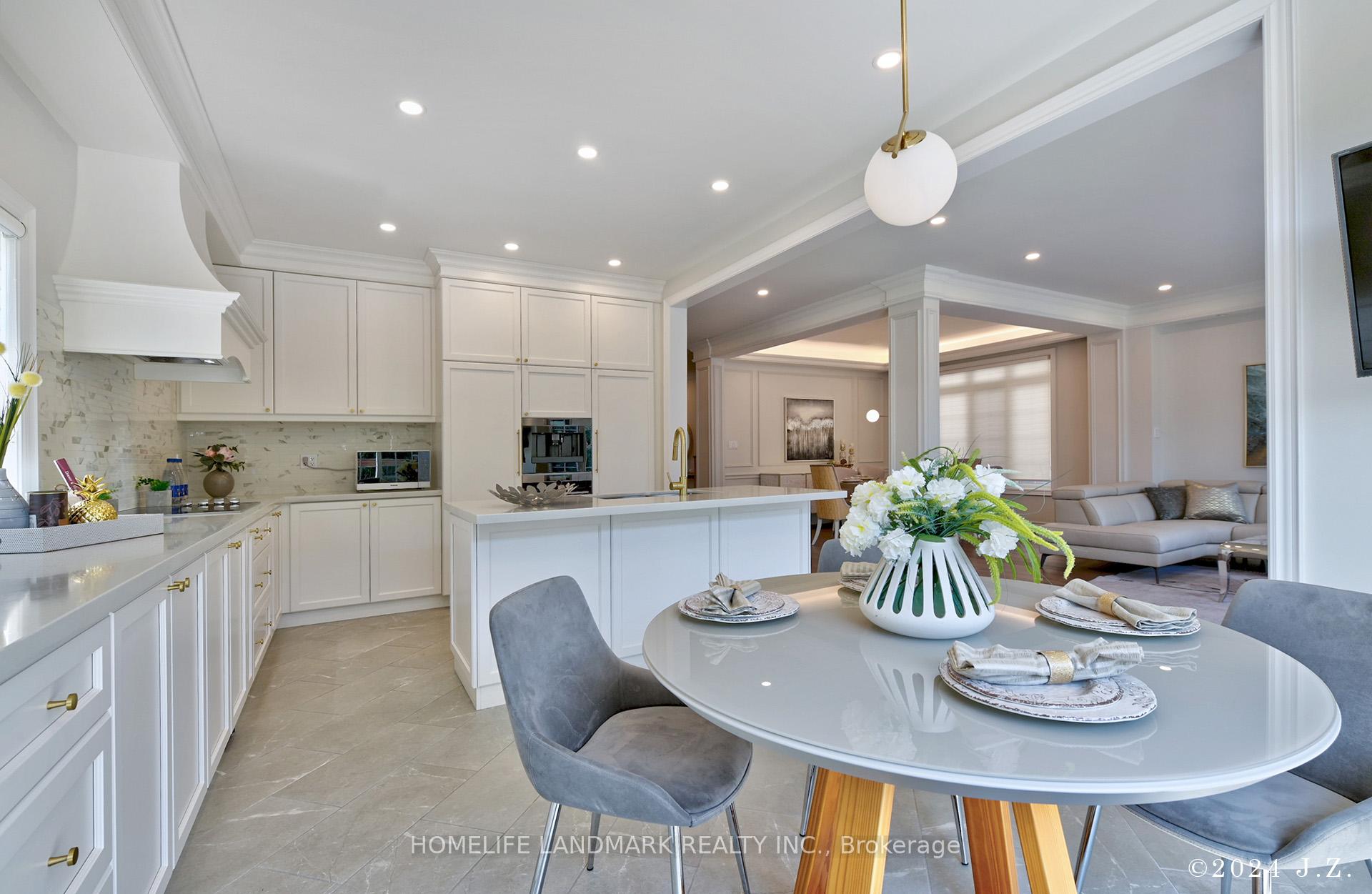 Photo 18 of 57 Castleglen Boulevard, Markham, Berczy — HOMEH