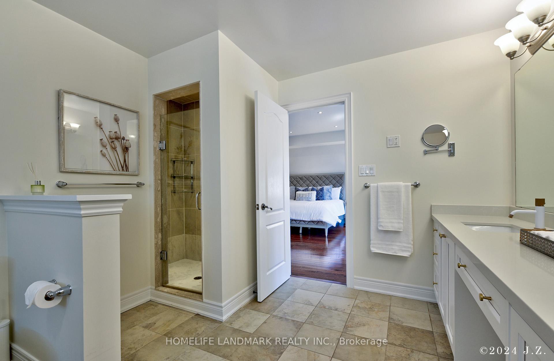 Photo 29 of 57 Castleglen Boulevard, Markham, Berczy — HOMEH
