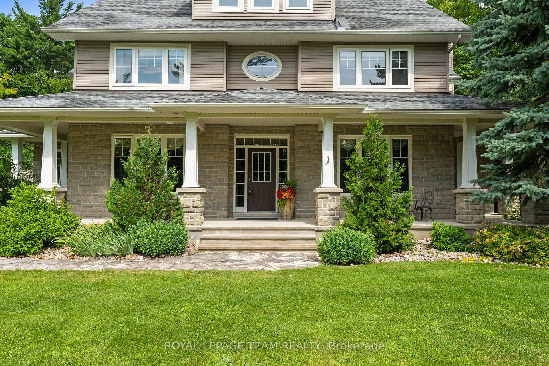 Photo 3 of 38 Roycroft Way, Ottawa, Kanata - Kanata (North West) — HOMEH