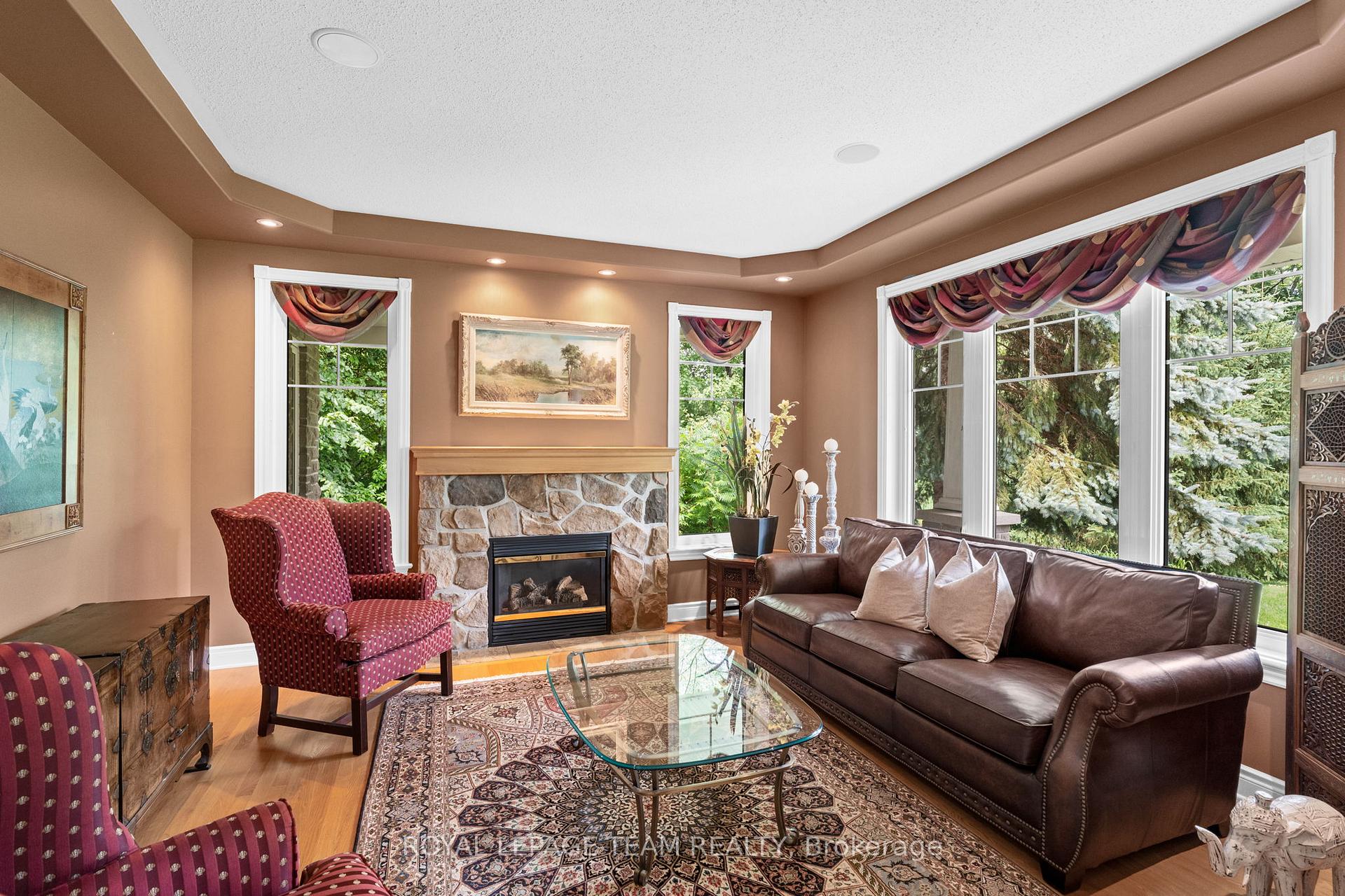Photo 6 of 38 Roycroft Way, Ottawa, Kanata - Kanata (North West) — HOMEH