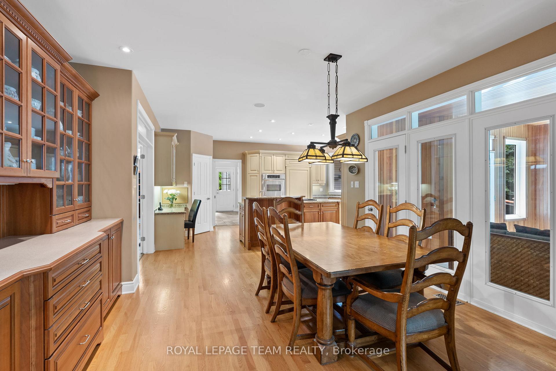 Photo 12 of 38 Roycroft Way, Ottawa, Kanata - Kanata (North West) — HOMEH