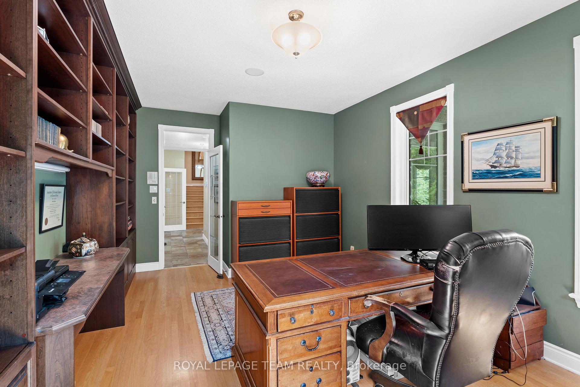 Photo 19 of 38 Roycroft Way, Ottawa, Kanata - Kanata (North West) — HOMEH