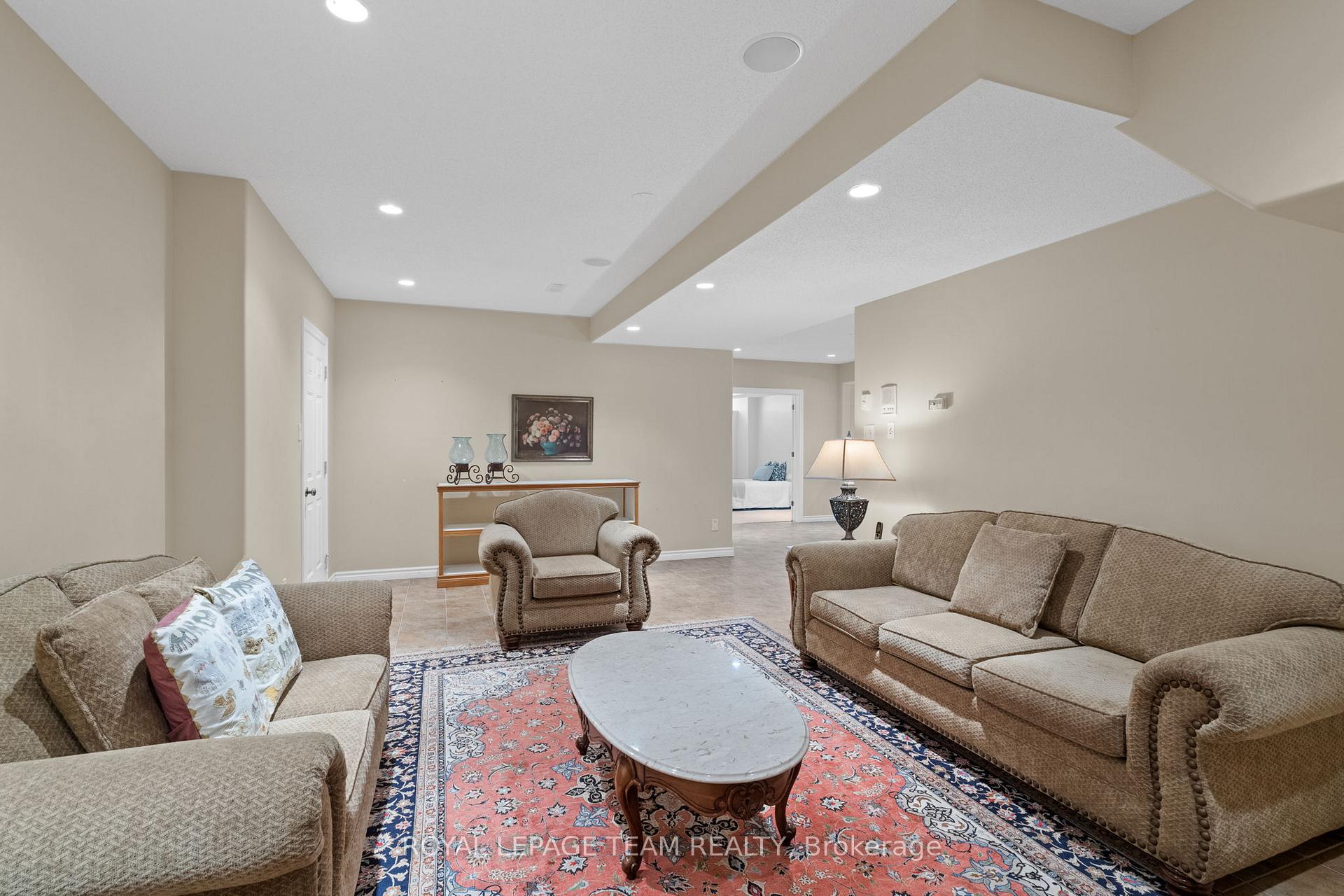 Photo 34 of 38 Roycroft Way, Ottawa, Kanata - Kanata (North West) — HOMEH