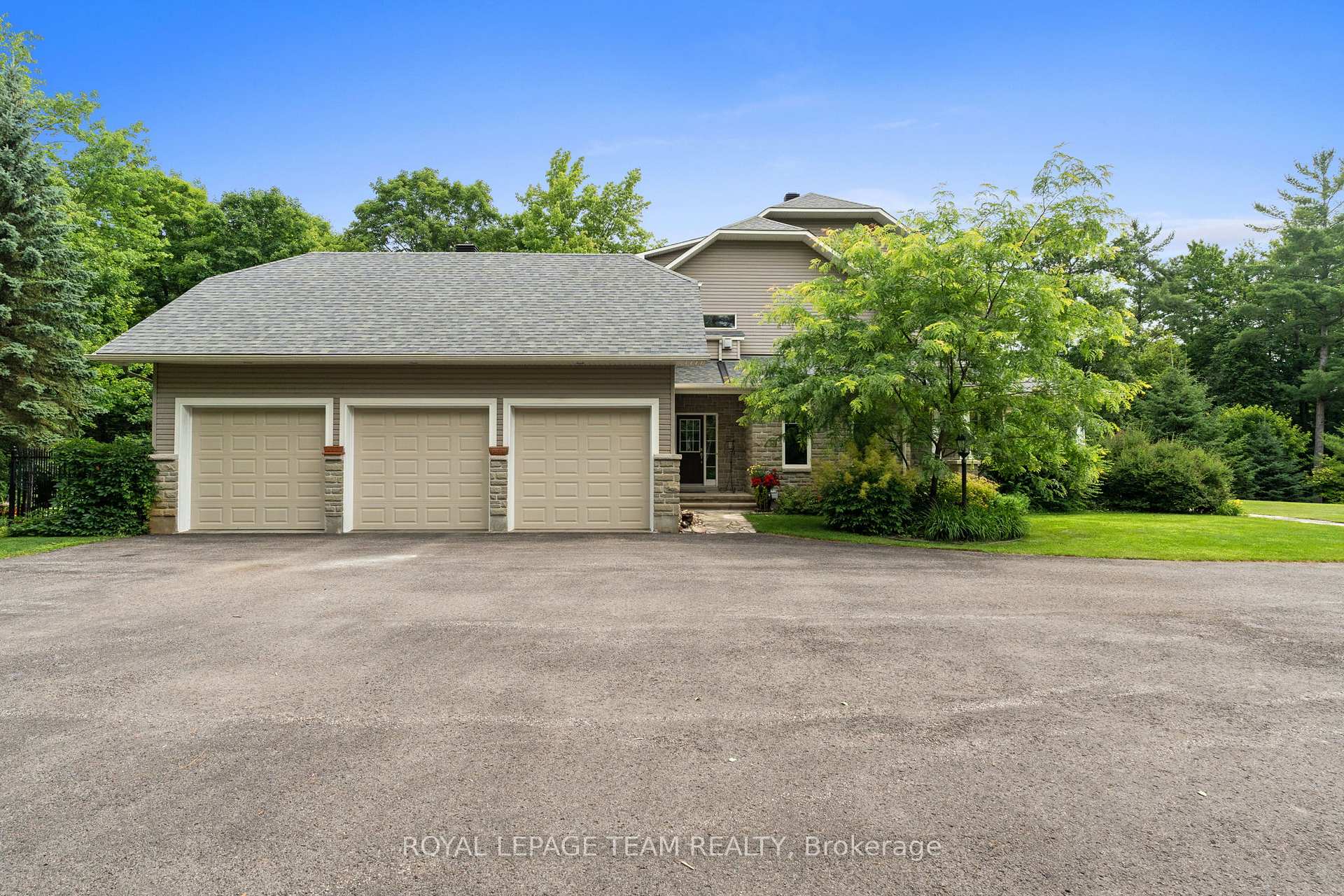 Photo 45 of 38 Roycroft Way, Ottawa, Kanata - Kanata (North West) — HOMEH