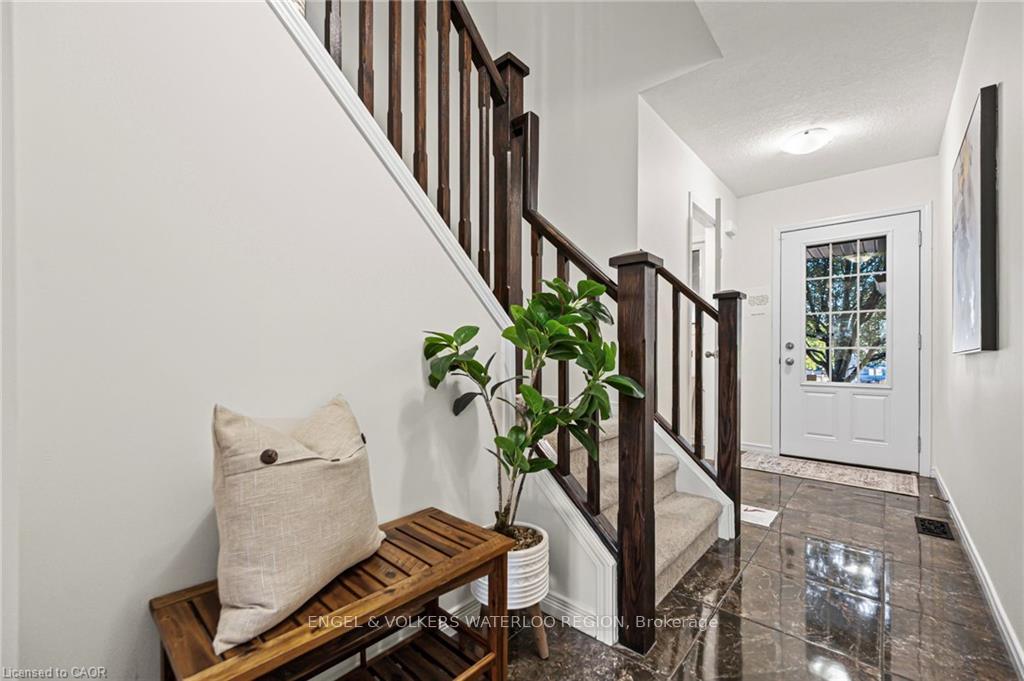 Photo 5 of Unit D16, 6 Upper Mercer Street, Kitchener — HOMEH