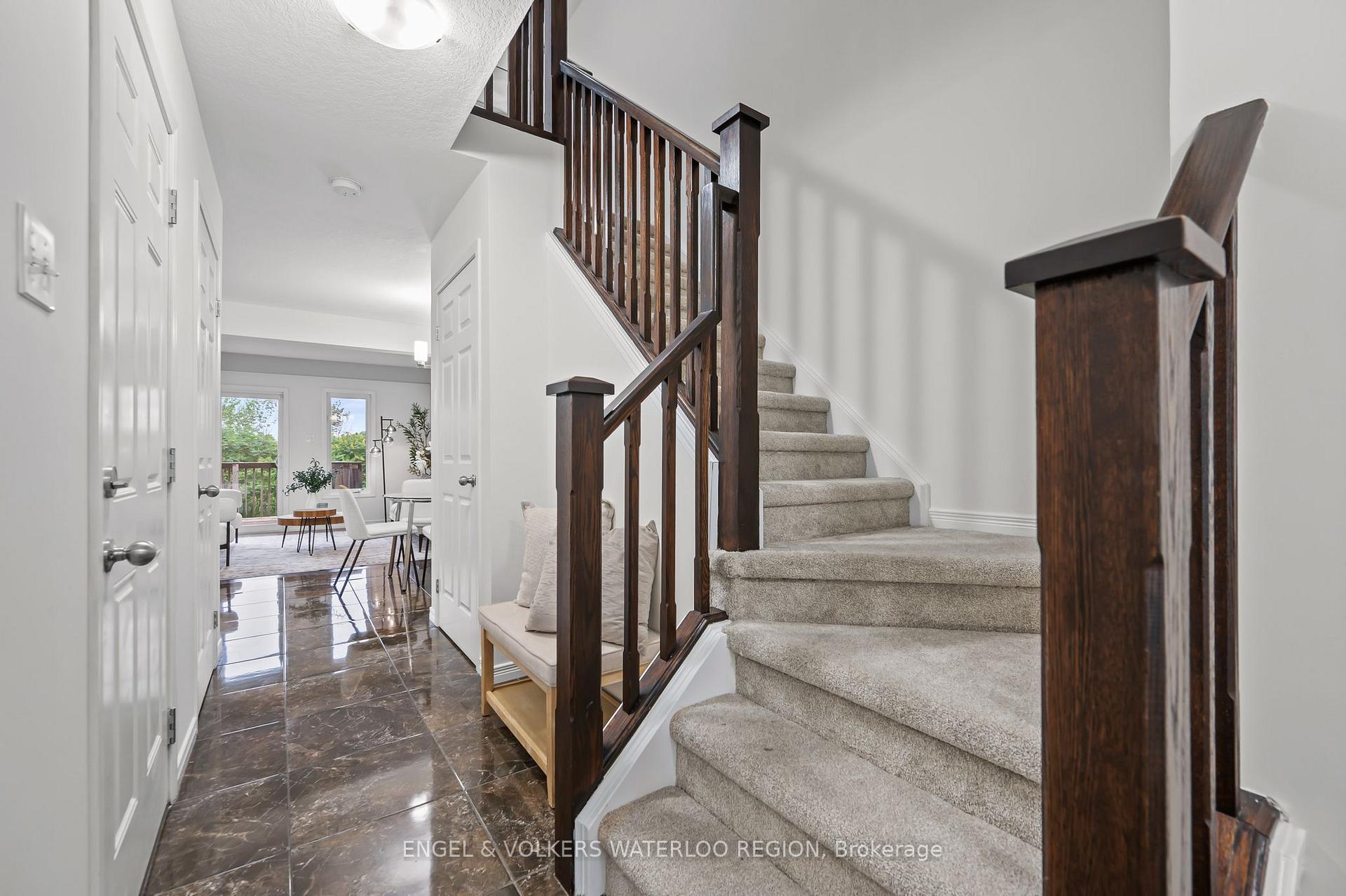 Photo 6 of Unit D16, 6 Upper Mercer Street, Kitchener — HOMEH