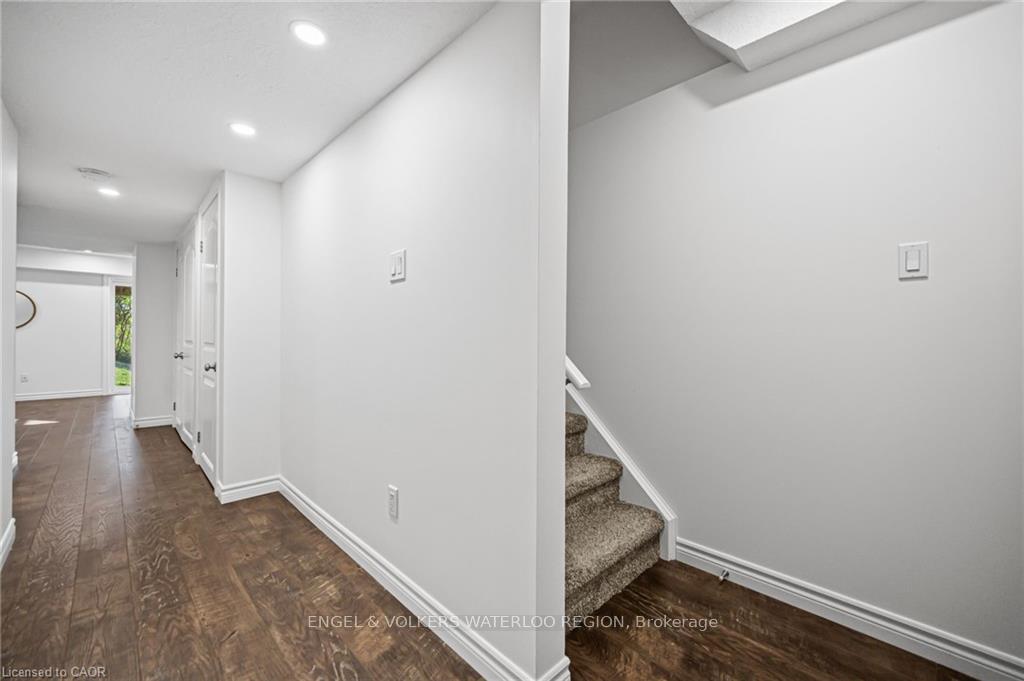 Photo 37 of Unit D16, 6 Upper Mercer Street, Kitchener — HOMEH
