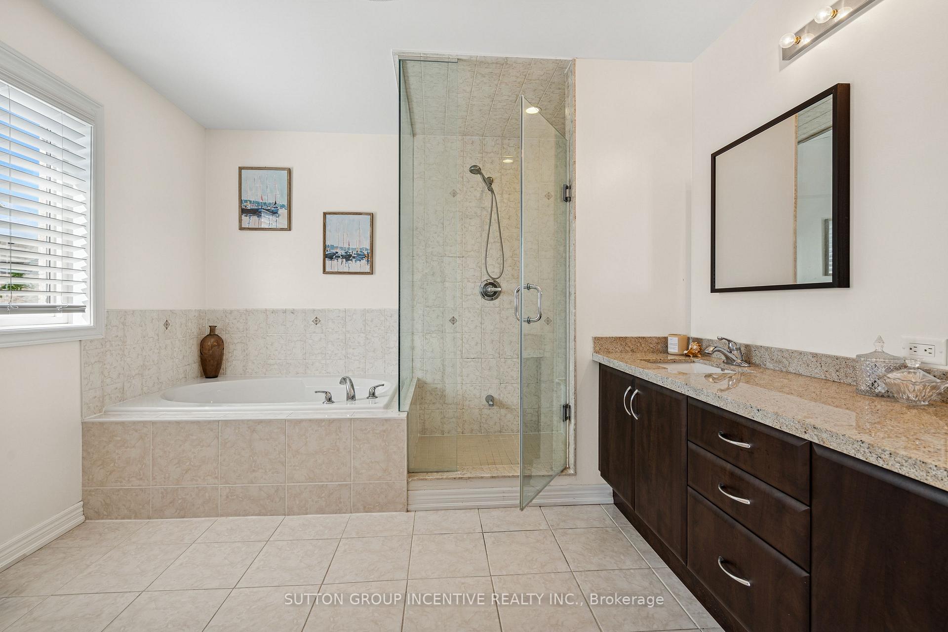 Photo 18 of 1322 Bardeau Street, Innisfil, Lefroy — HOMEH