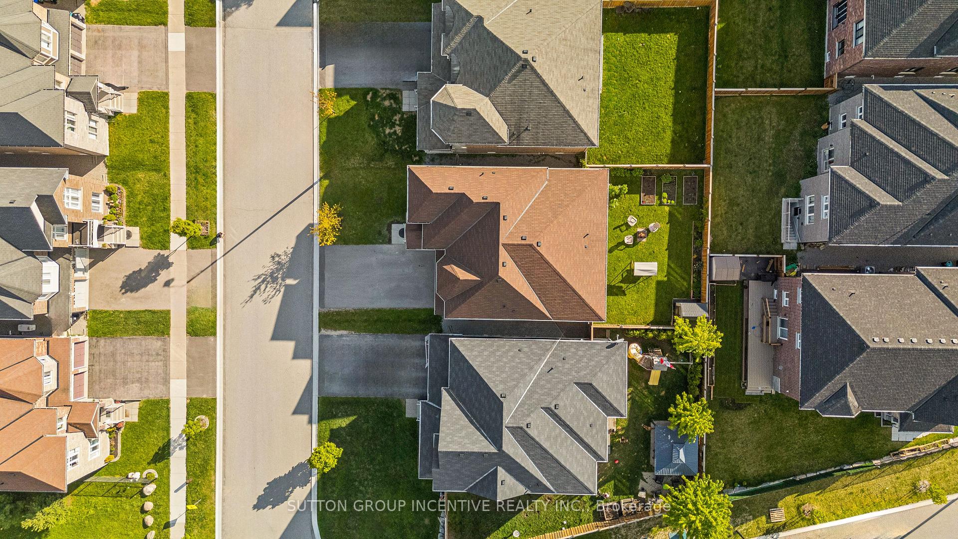 Photo 28 of 1322 Bardeau Street, Innisfil, Lefroy — HOMEH