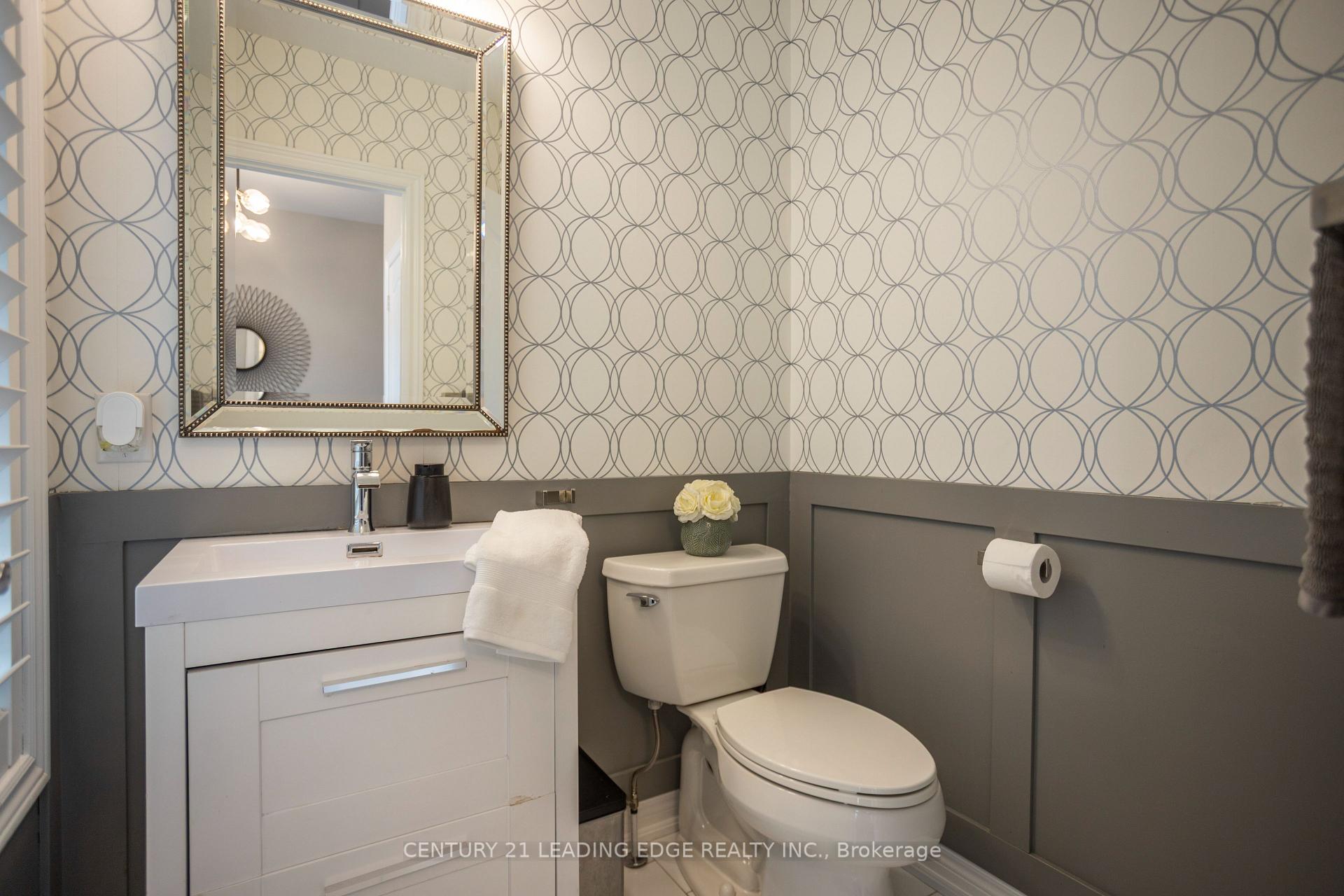 Photo 6 of 72 Pelister Drive, Markham, Greensborough — HOMEH