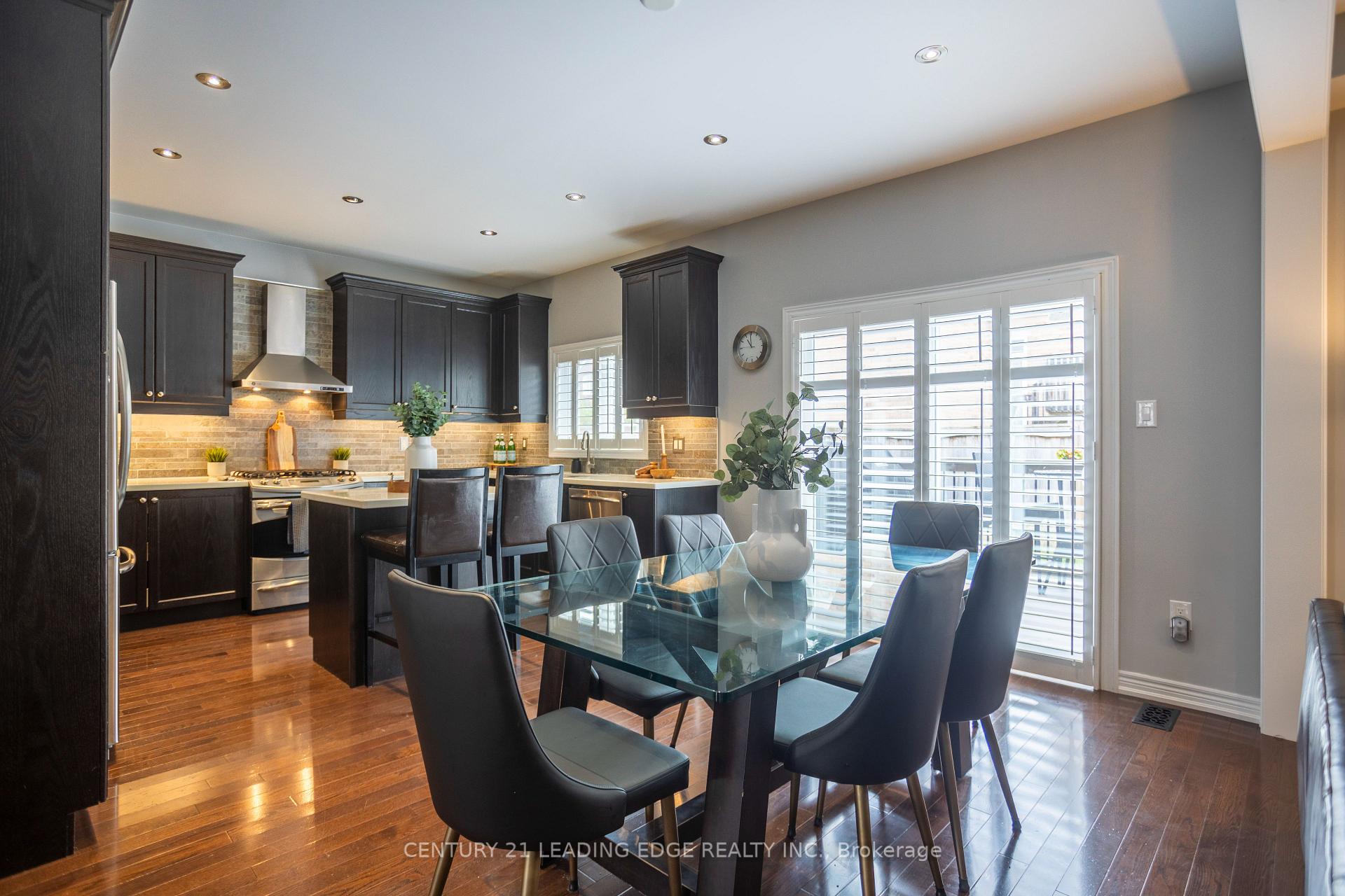 Photo 18 of 72 Pelister Drive, Markham, Greensborough — HOMEH