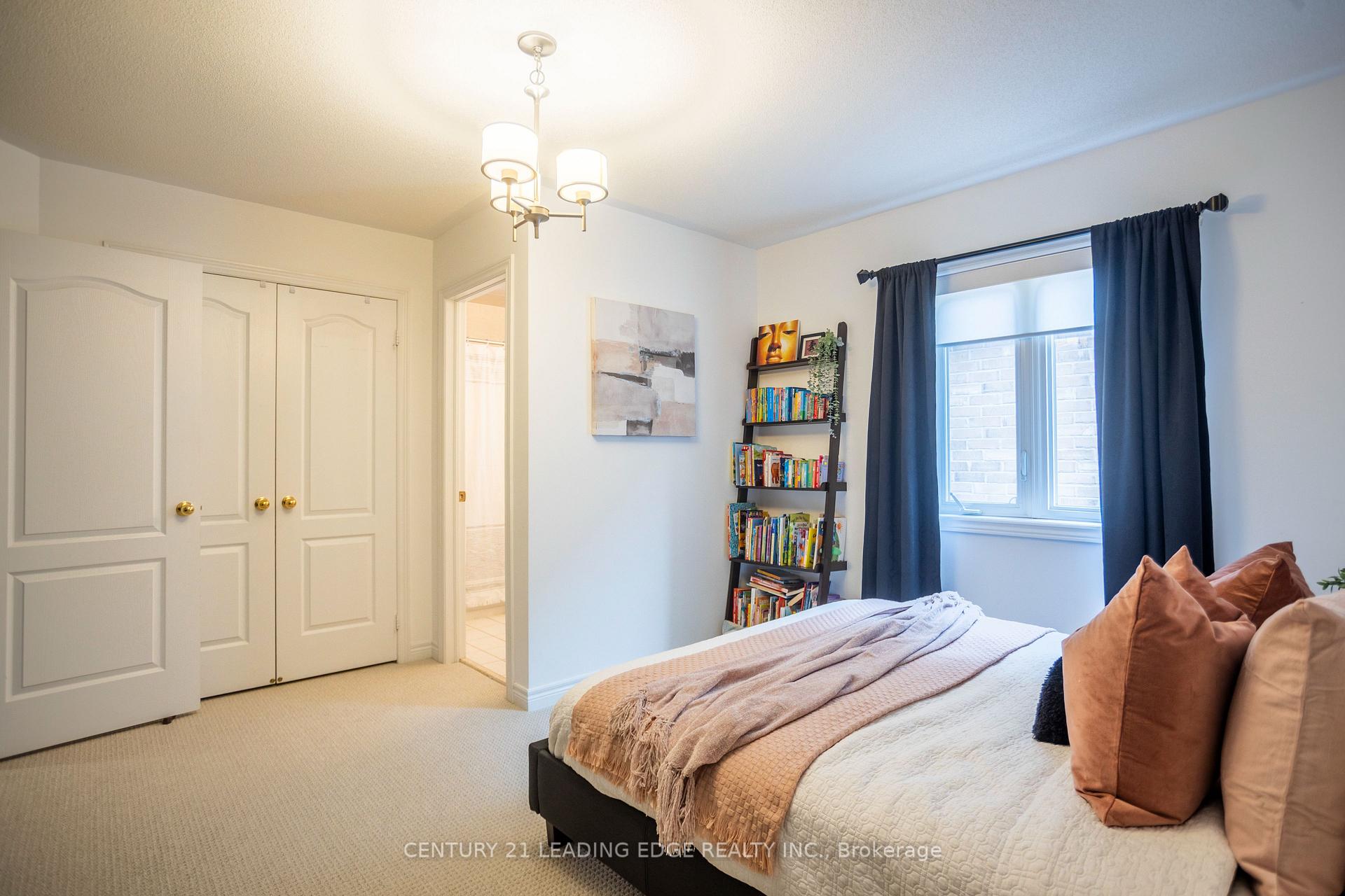 Photo 28 of 72 Pelister Drive, Markham, Greensborough — HOMEH
