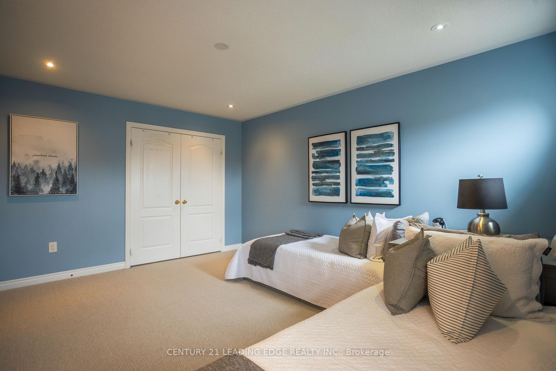 Photo 37 of 72 Pelister Drive, Markham, Greensborough — HOMEH