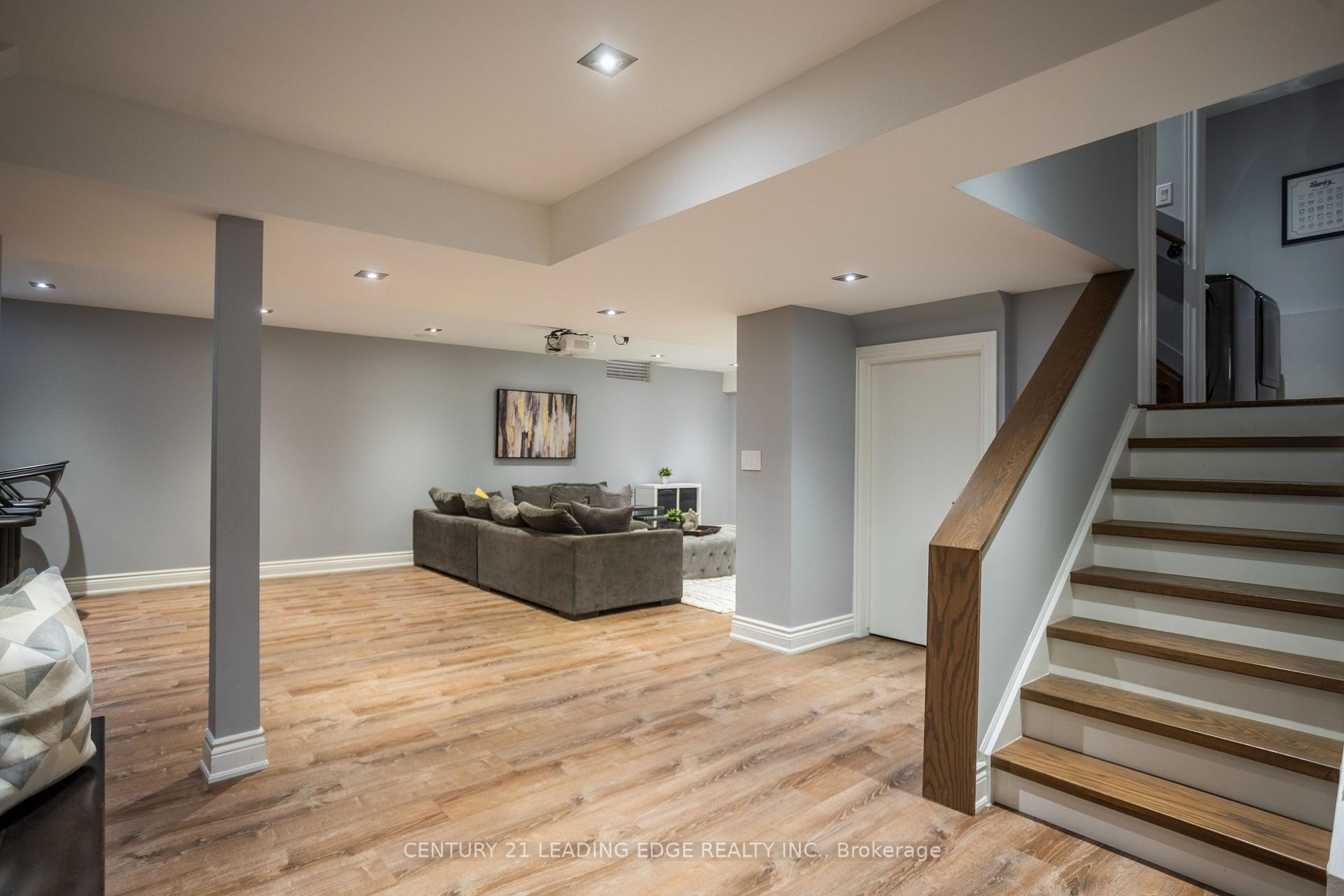 Photo 39 of 72 Pelister Drive, Markham, Greensborough — HOMEH