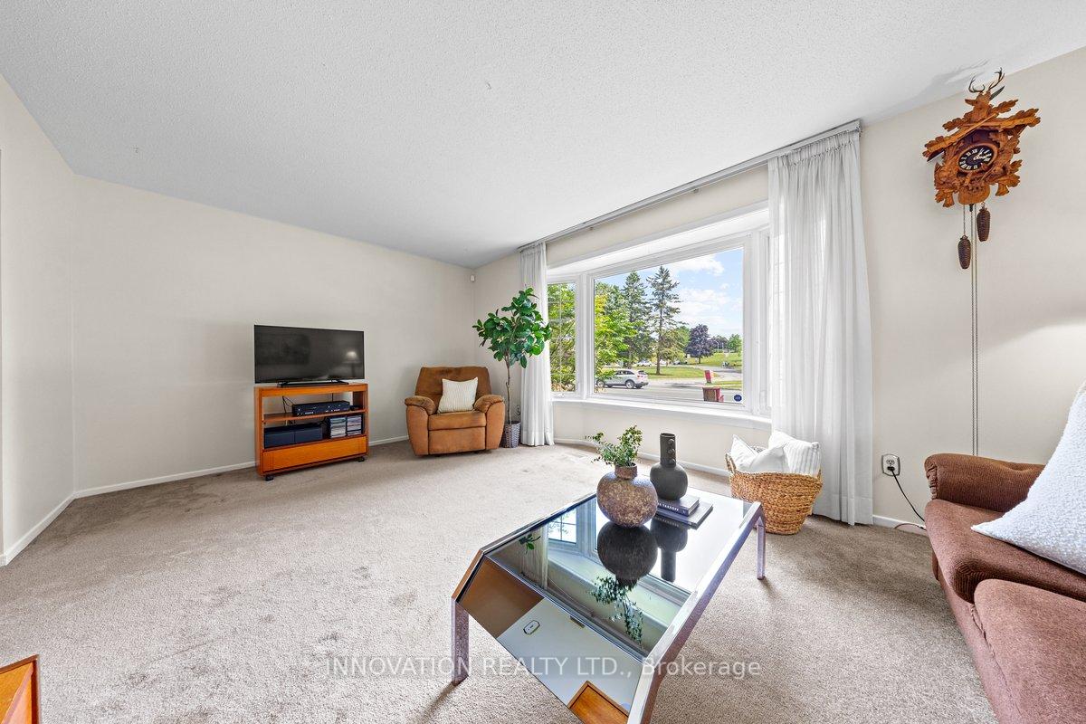 Photo 6 of 63 Castlefrank Road, Ottawa, Kanata - Glencairn/Hazeldean — HOMEH