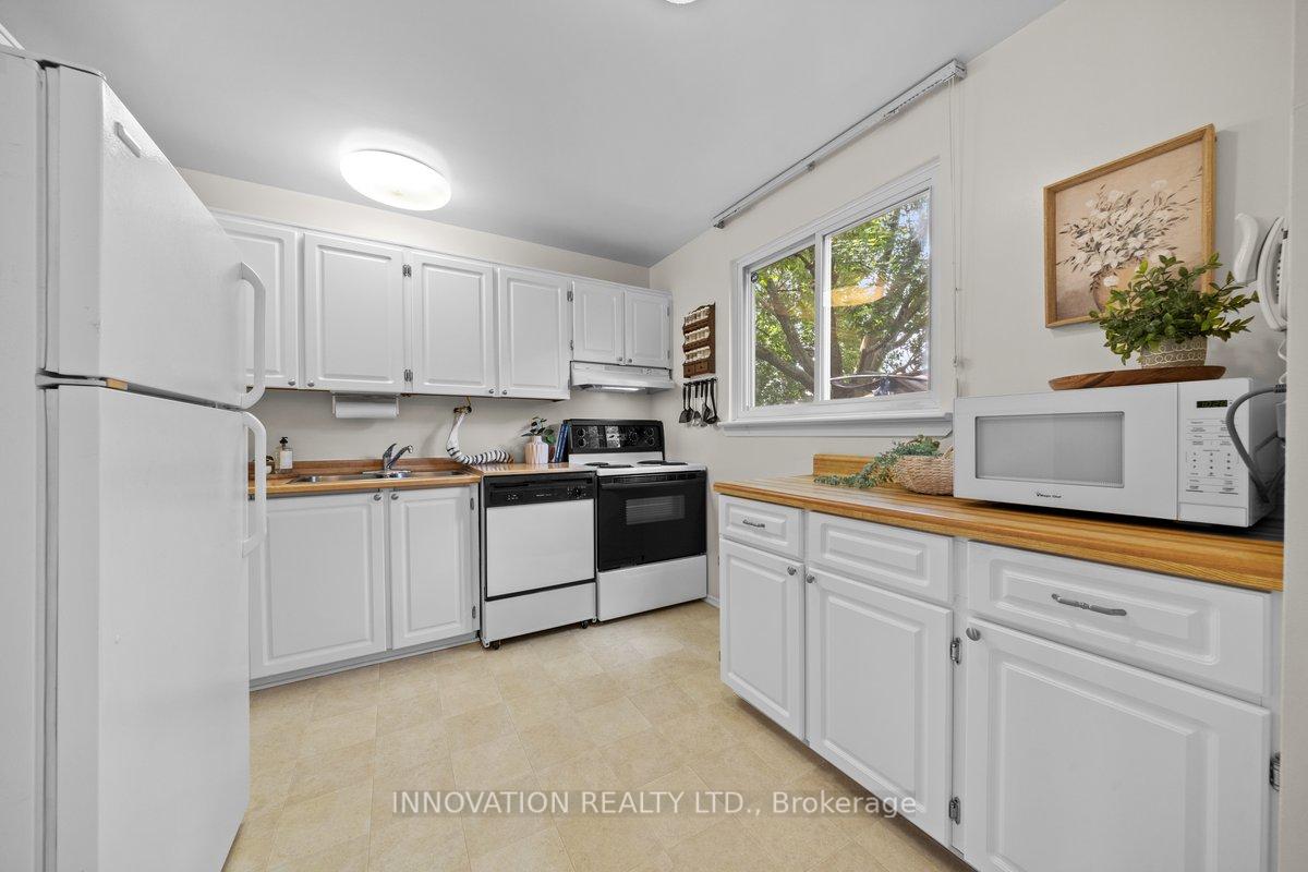 Photo 8 of 63 Castlefrank Road, Ottawa, Kanata - Glencairn/Hazeldean — HOMEH