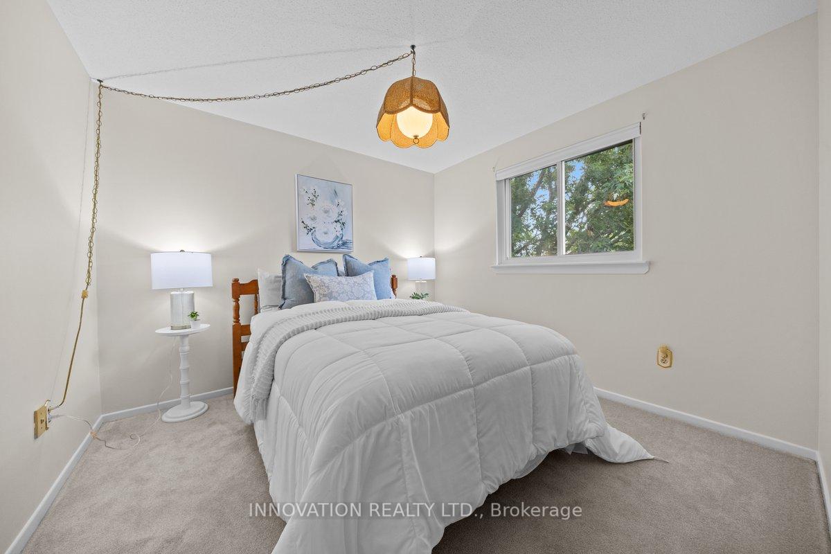 Photo 15 of 63 Castlefrank Road, Ottawa, Kanata - Glencairn/Hazeldean — HOMEH