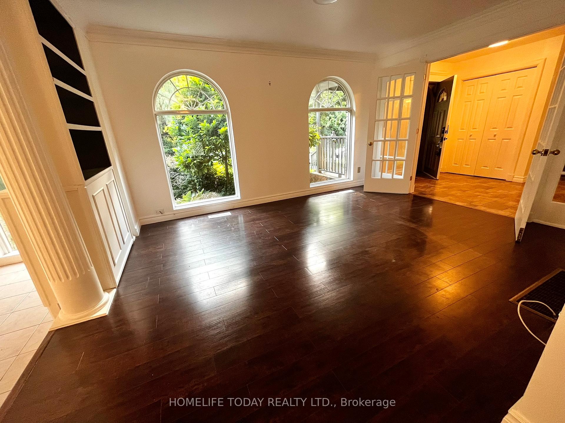 Photo 2 of 365 Eleanor Place, Hamilton, Ancaster — HOMEH