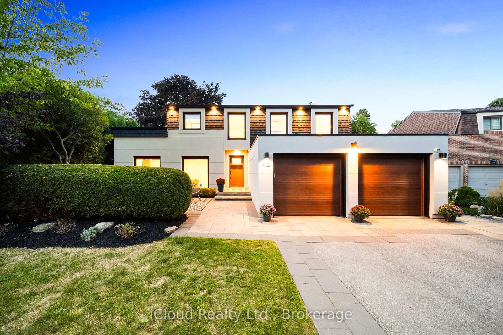 Photo 2 of 40 Reesorville Road, Markham, Markham Village — HOMEH