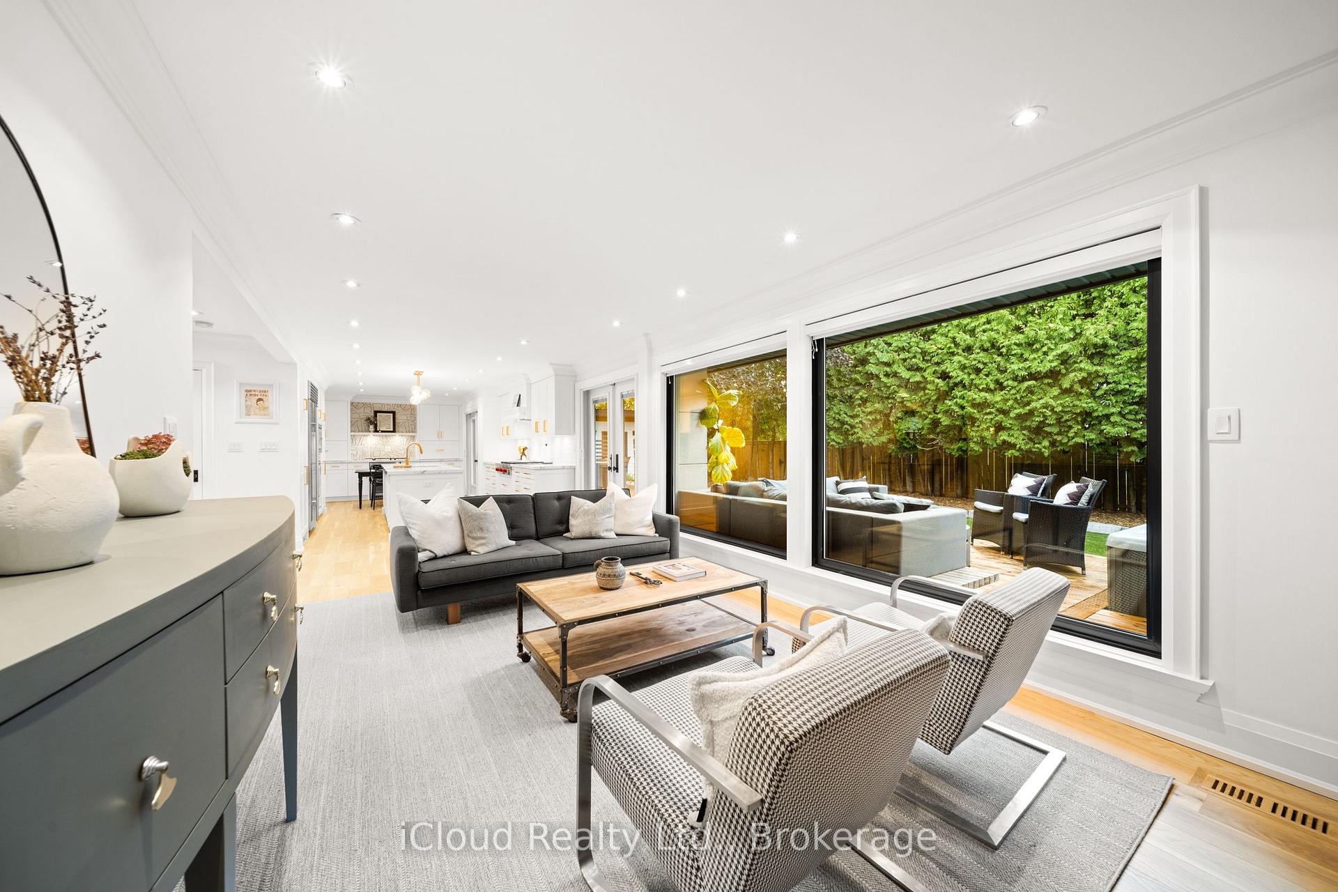 Photo 10 of 40 Reesorville Road, Markham, Markham Village — HOMEH