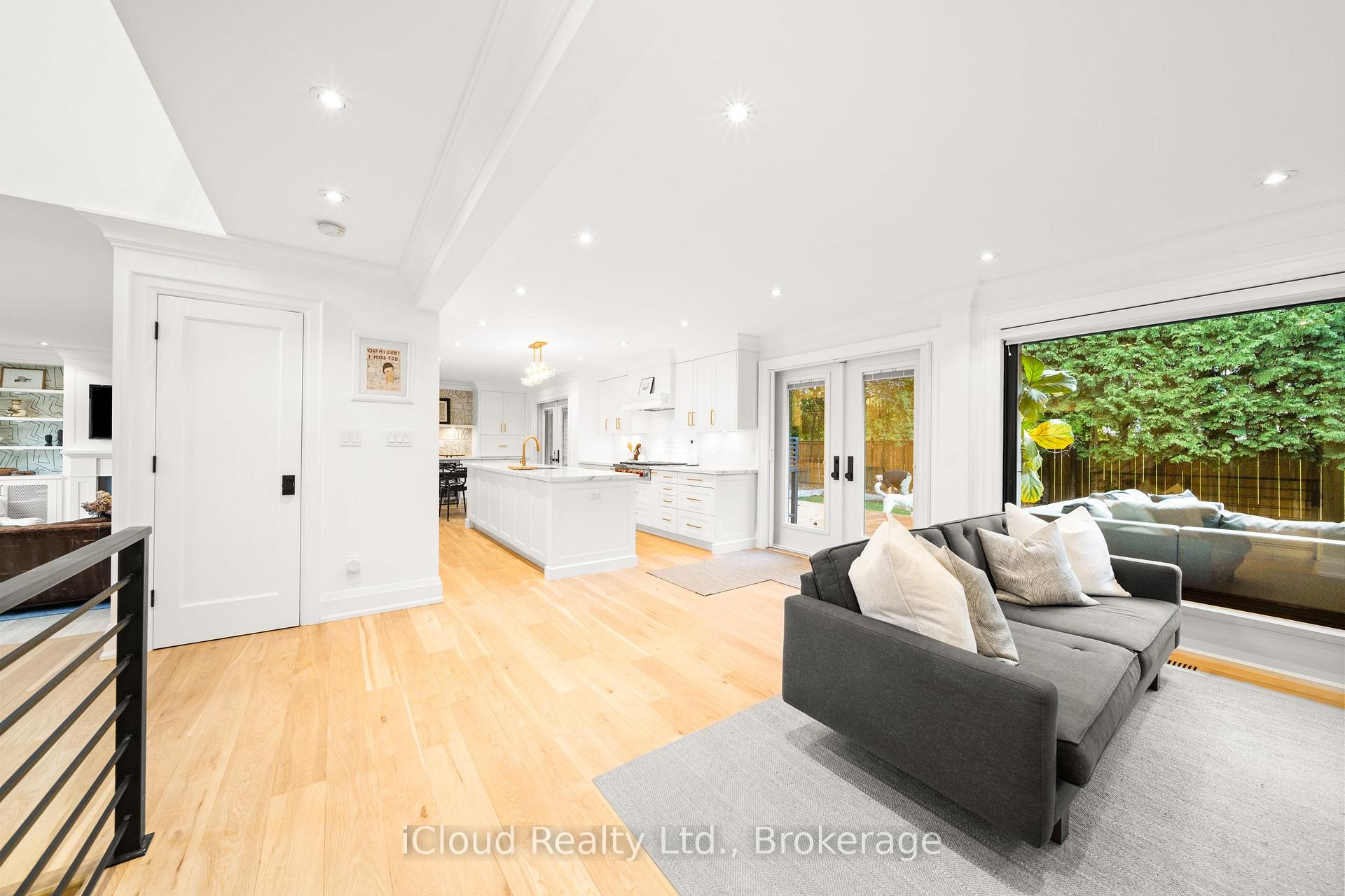 Photo 11 of 40 Reesorville Road, Markham, Markham Village — HOMEH