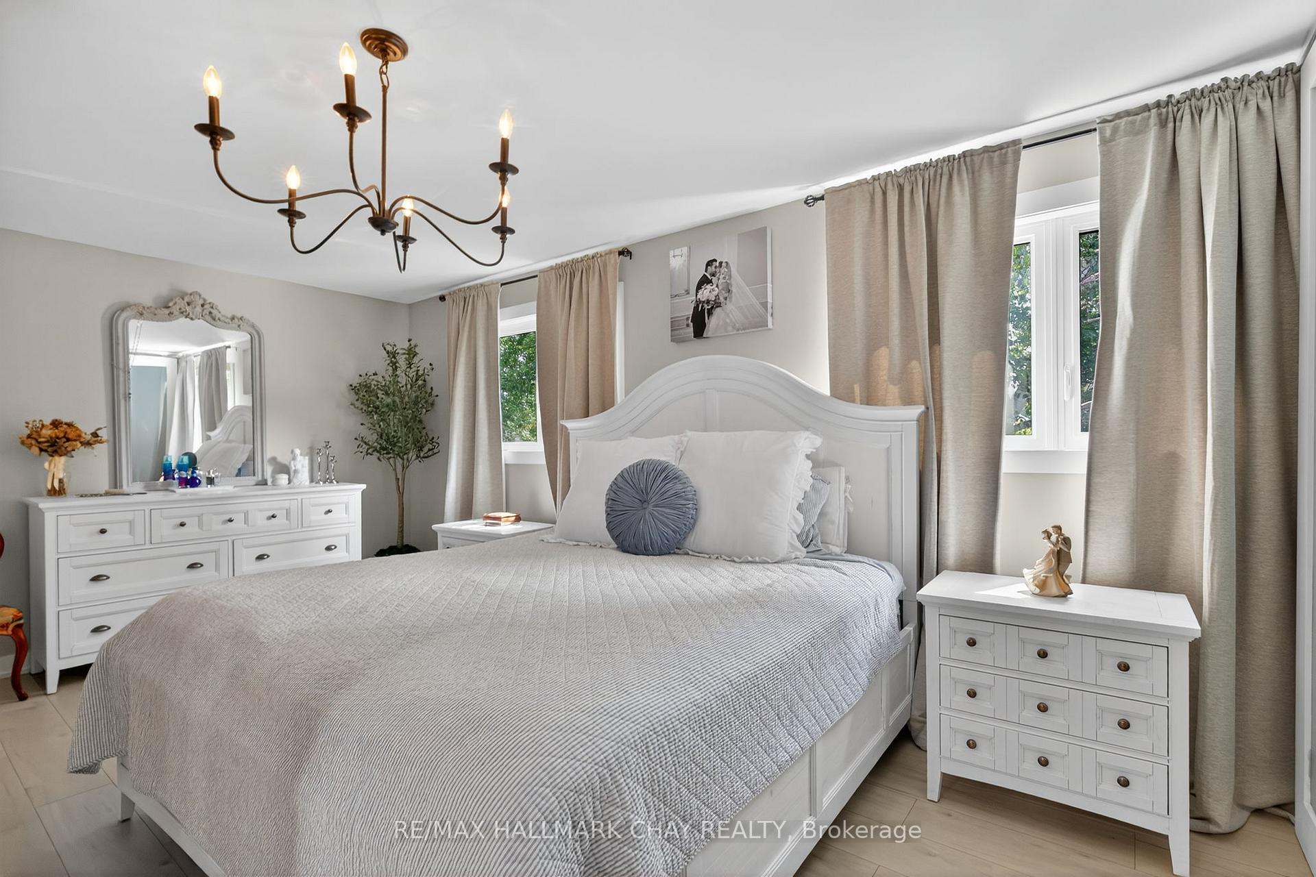 Photo 14 of 1180 Shore Acres Drive, Innisfil, Gilford — HOMEH