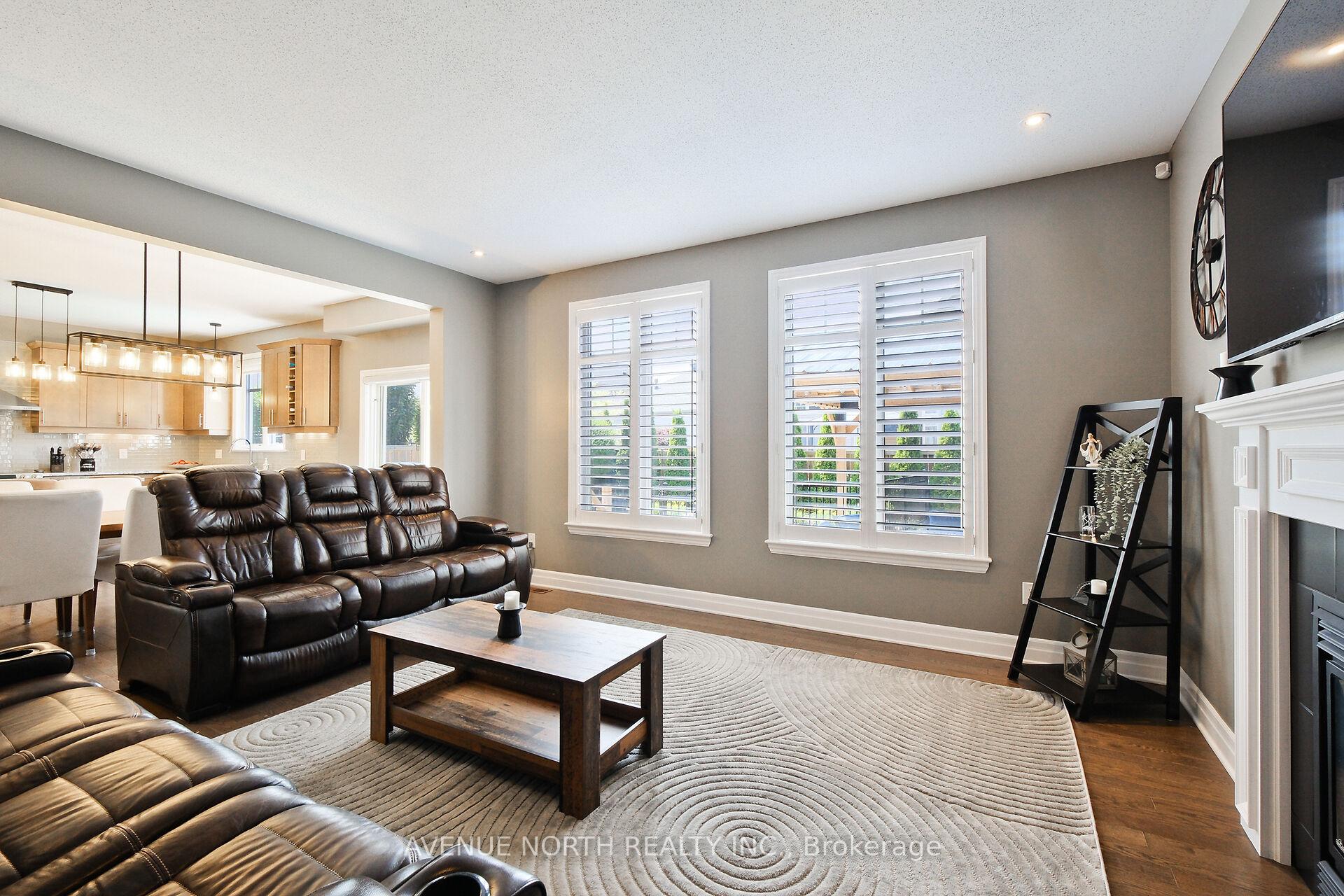 Photo 16 of 332 Andalusian Crescent, Ottawa, Kanata - Emerald Meadows/Trailwest — HOMEH