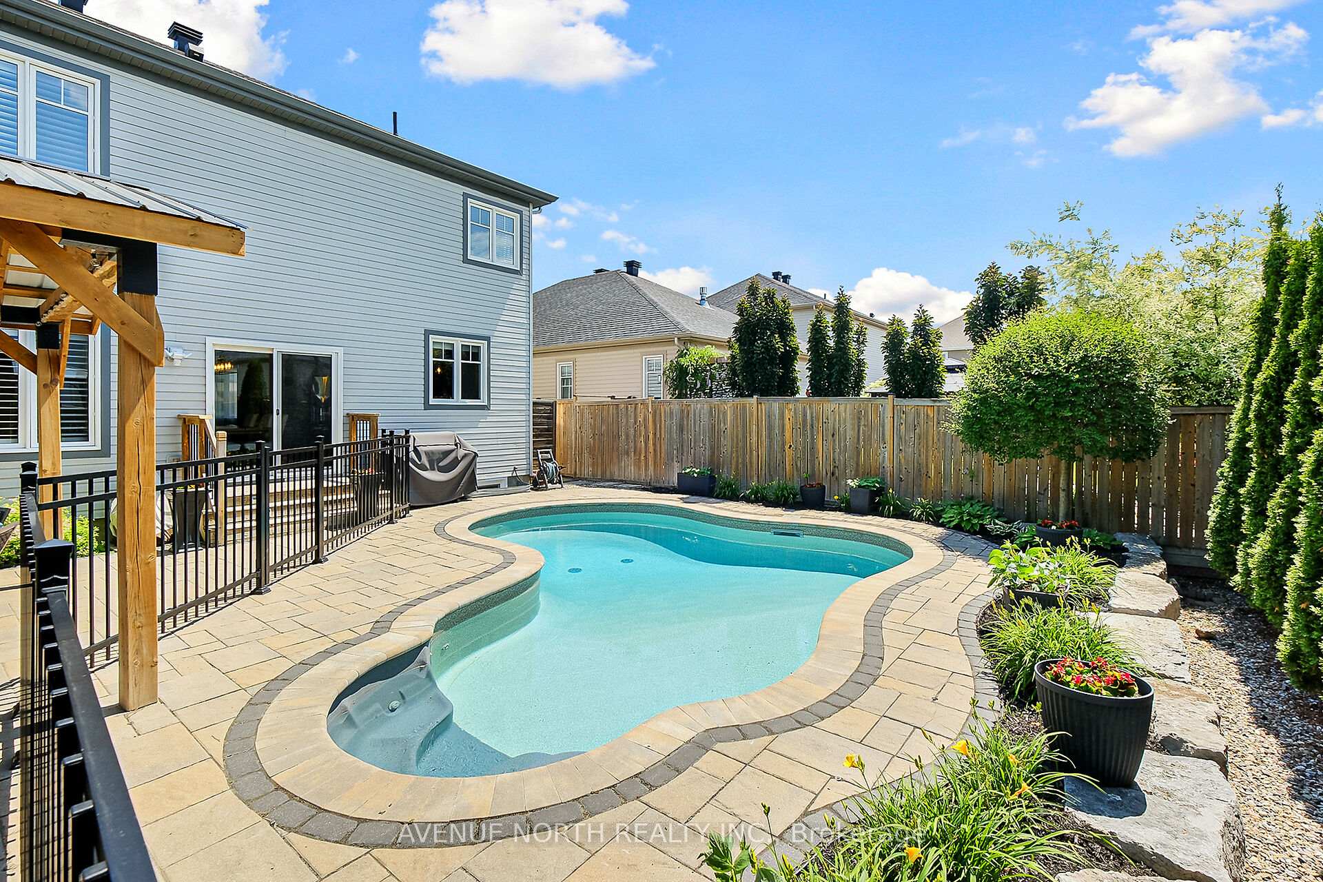 Photo 42 of 332 Andalusian Crescent, Ottawa, Kanata - Emerald Meadows/Trailwest — HOMEH