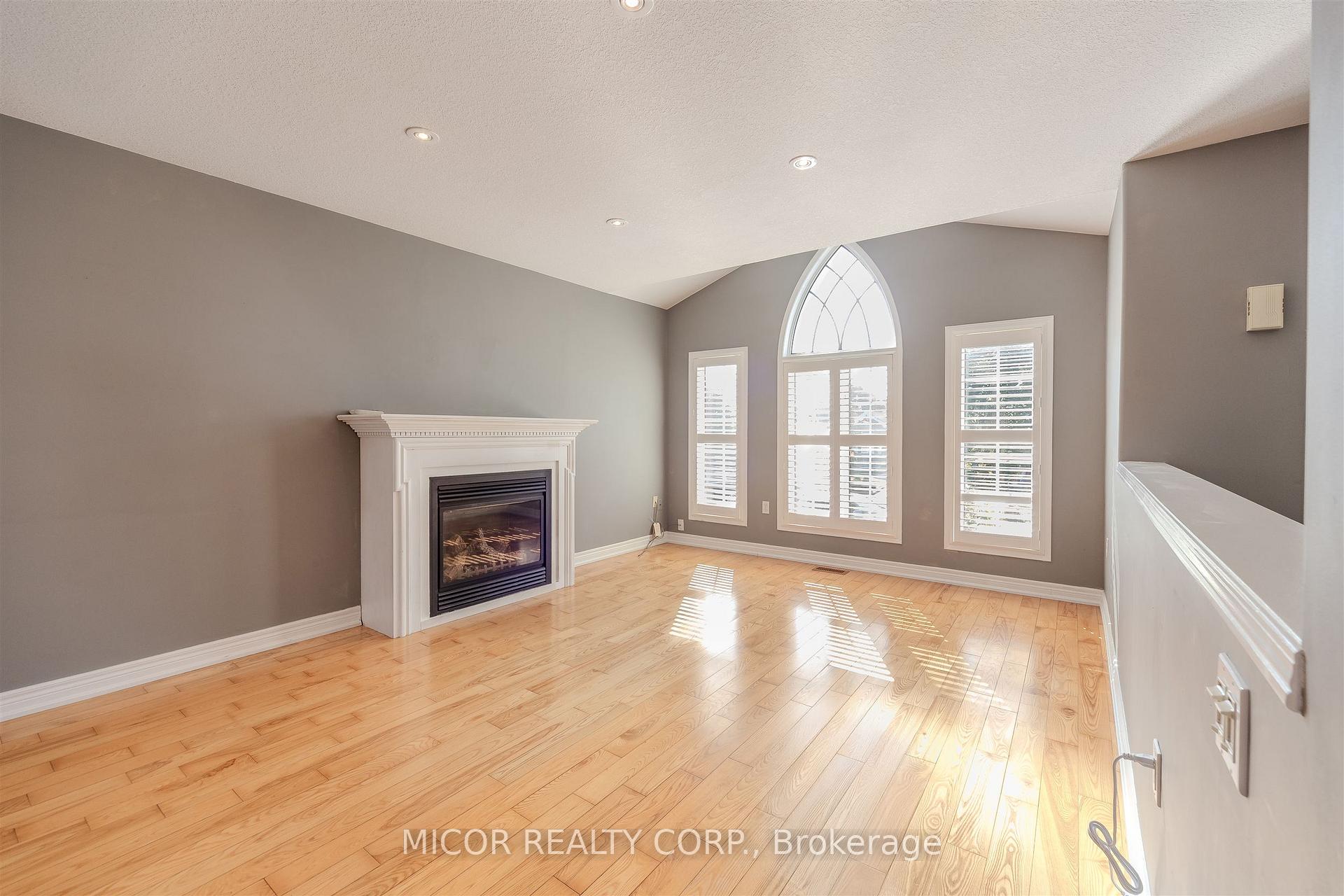 Photo 5 of 1100 Booth Avenue, Innisfil, Alcona — HOMEH