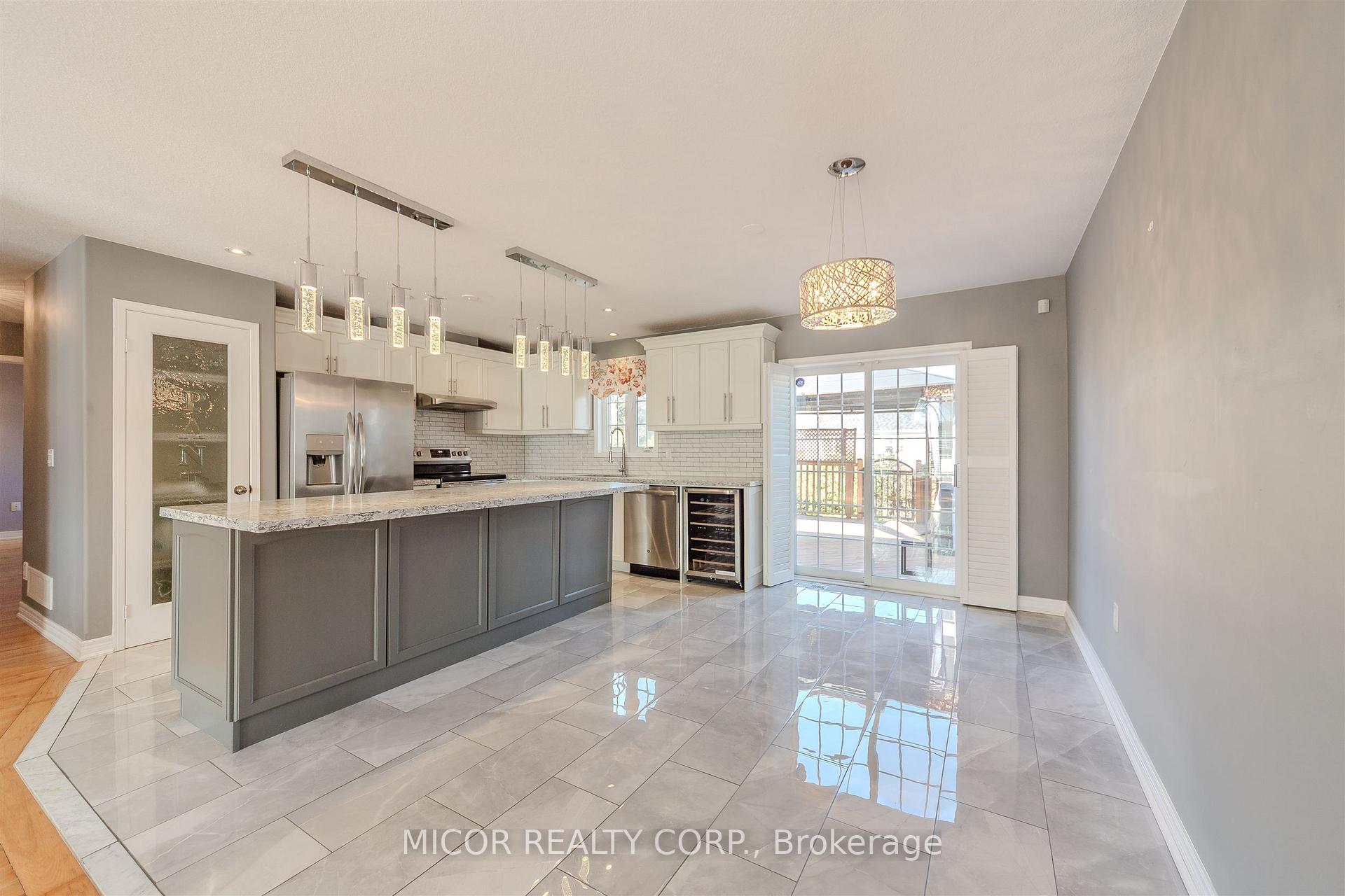 Photo 12 of 1100 Booth Avenue, Innisfil, Alcona — HOMEH