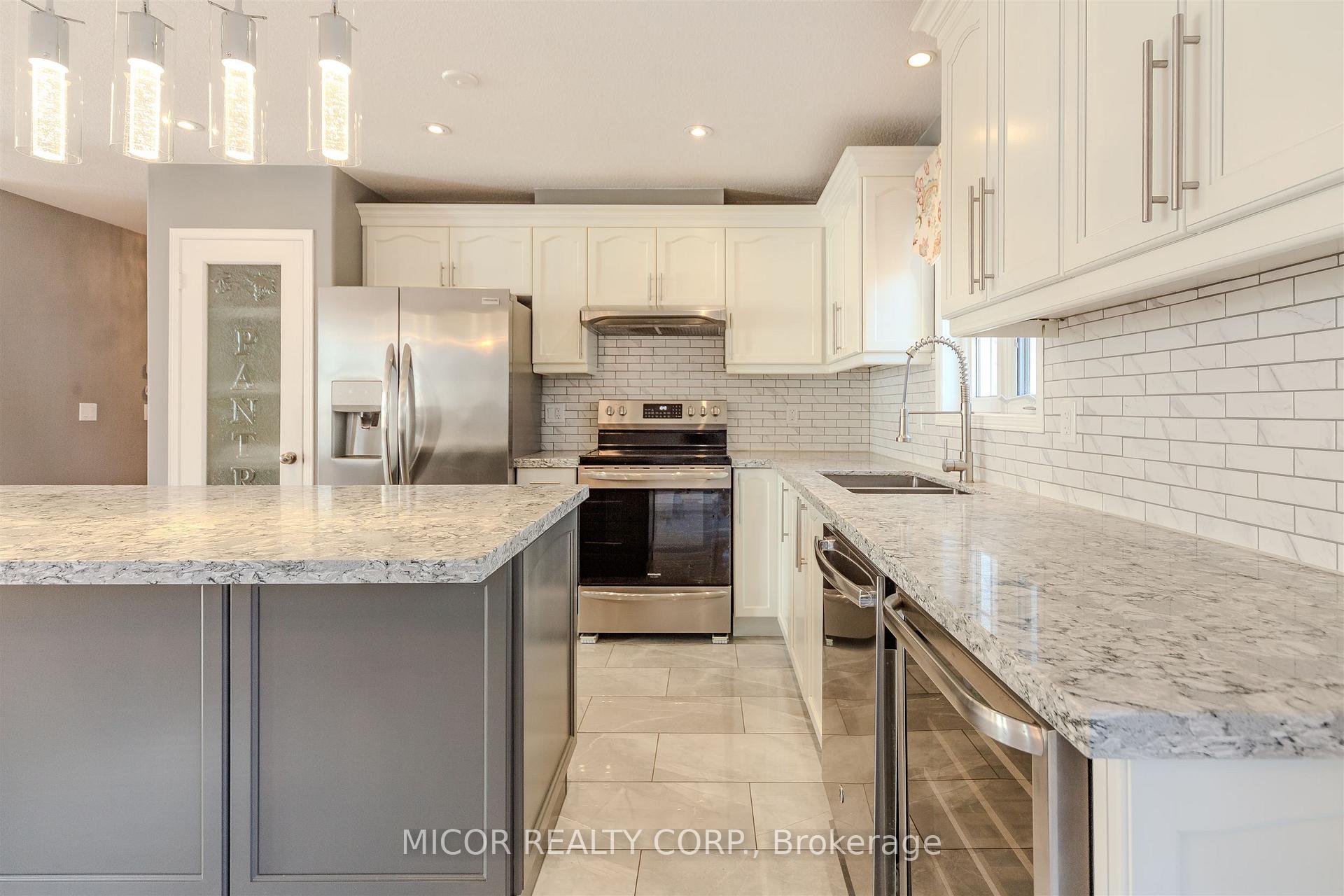 Photo 16 of 1100 Booth Avenue, Innisfil, Alcona — HOMEH