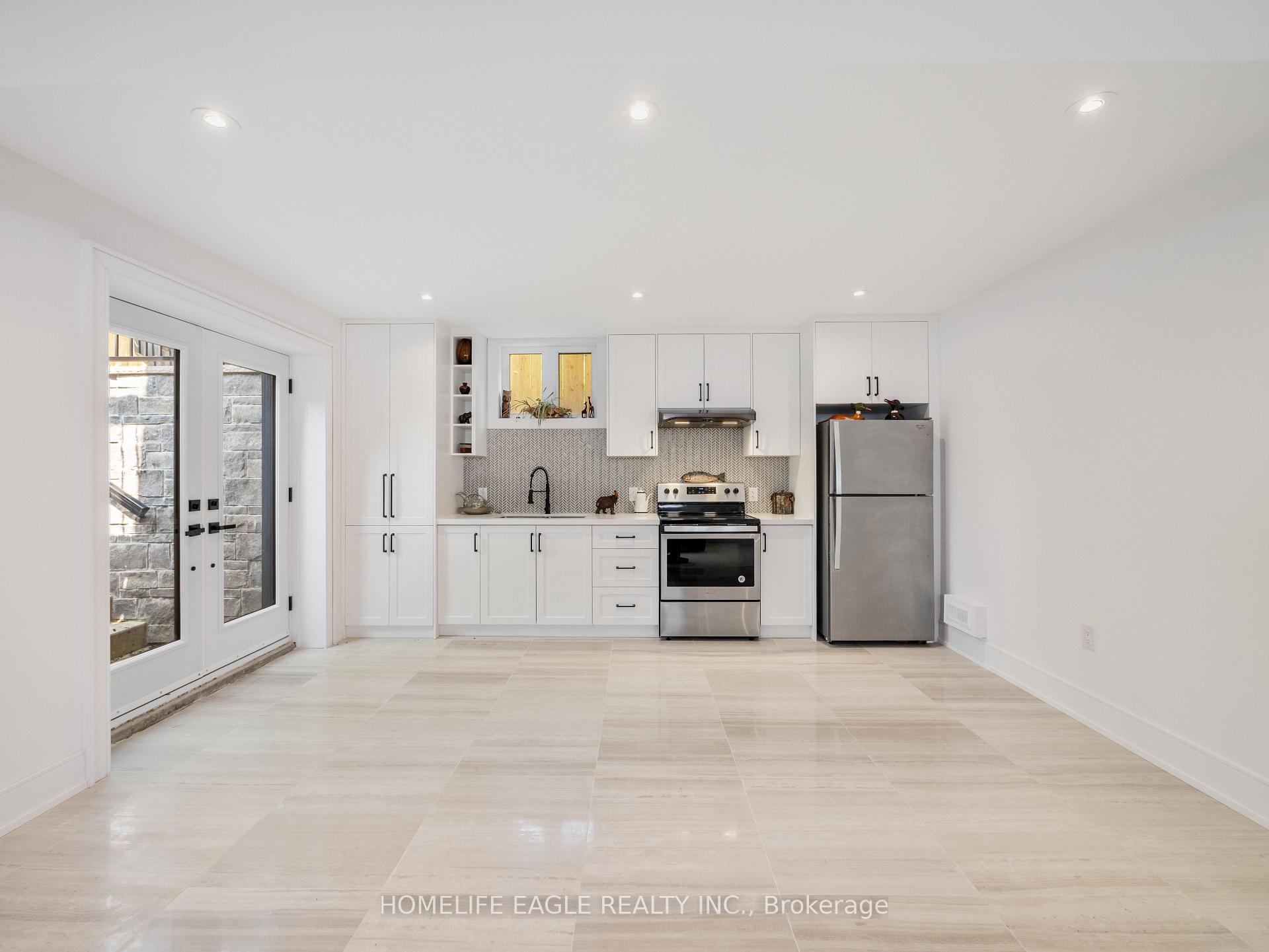 Photo 8 of 1242 Killarney Beach Road, Innisfil, Lefroy — HOMEH