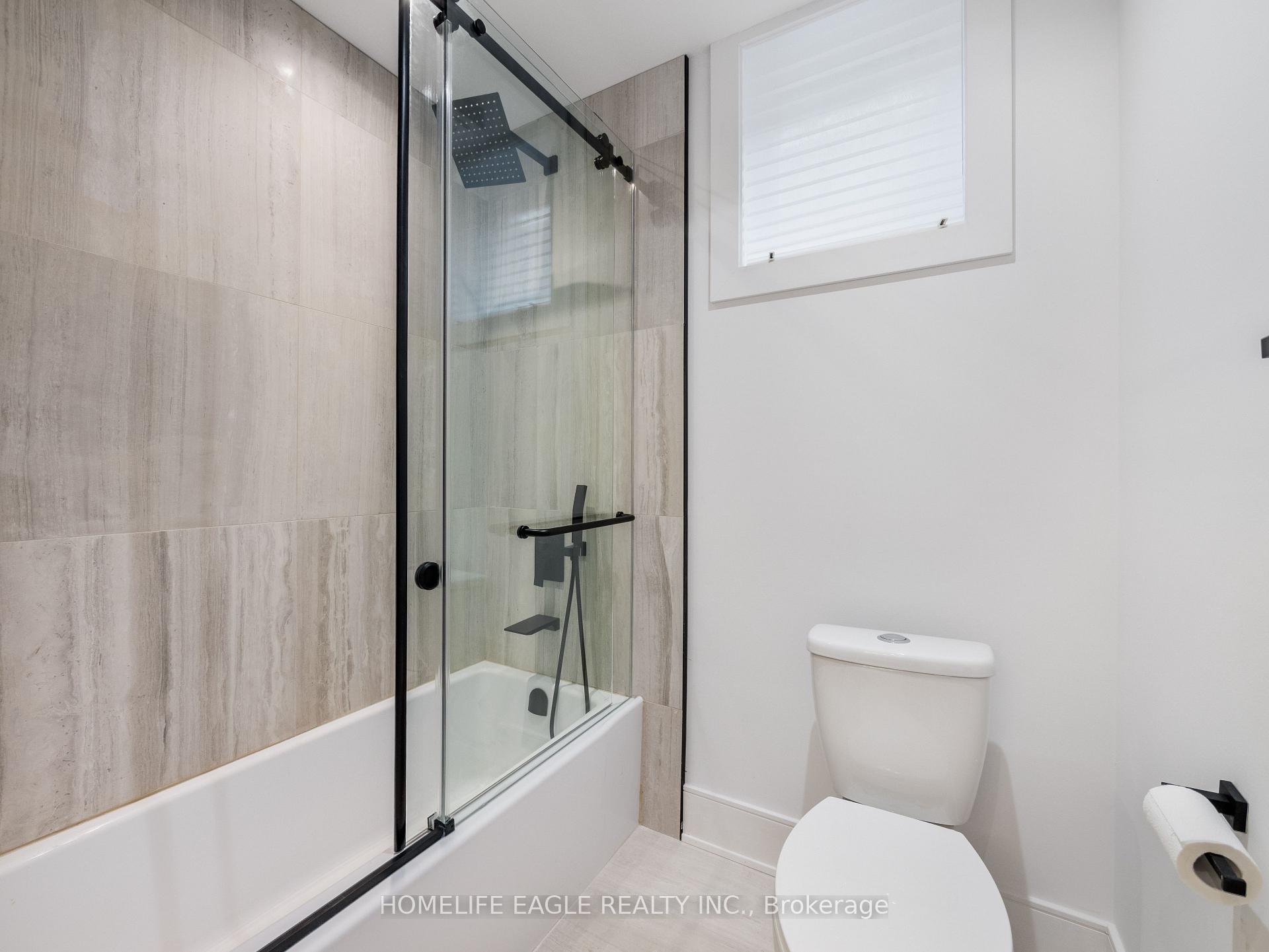 Photo 13 of 1242 Killarney Beach Road, Innisfil, Lefroy — HOMEH