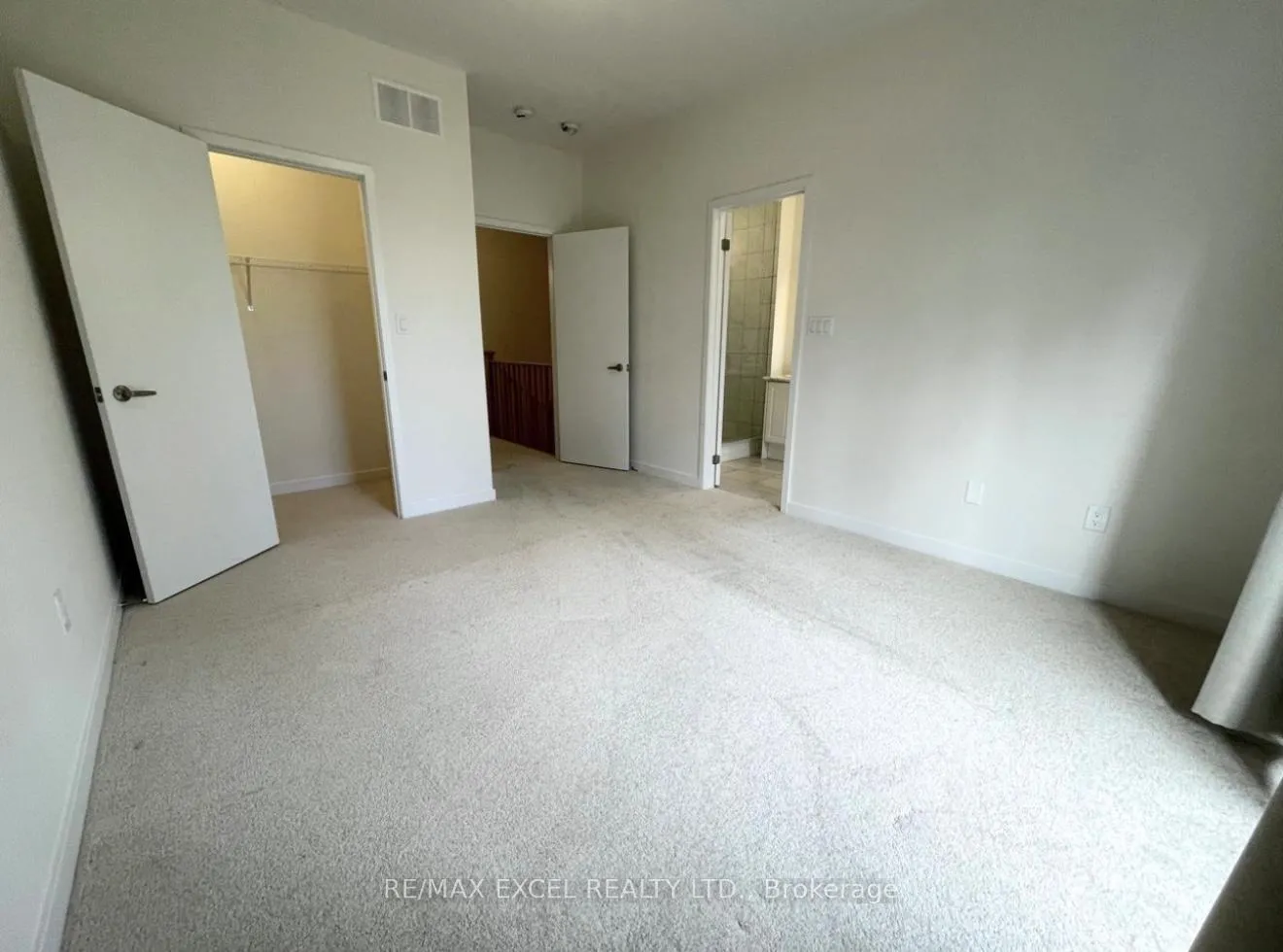 Photo 10 of 49 Armillo Place, Markham, Wismer — HOMEH