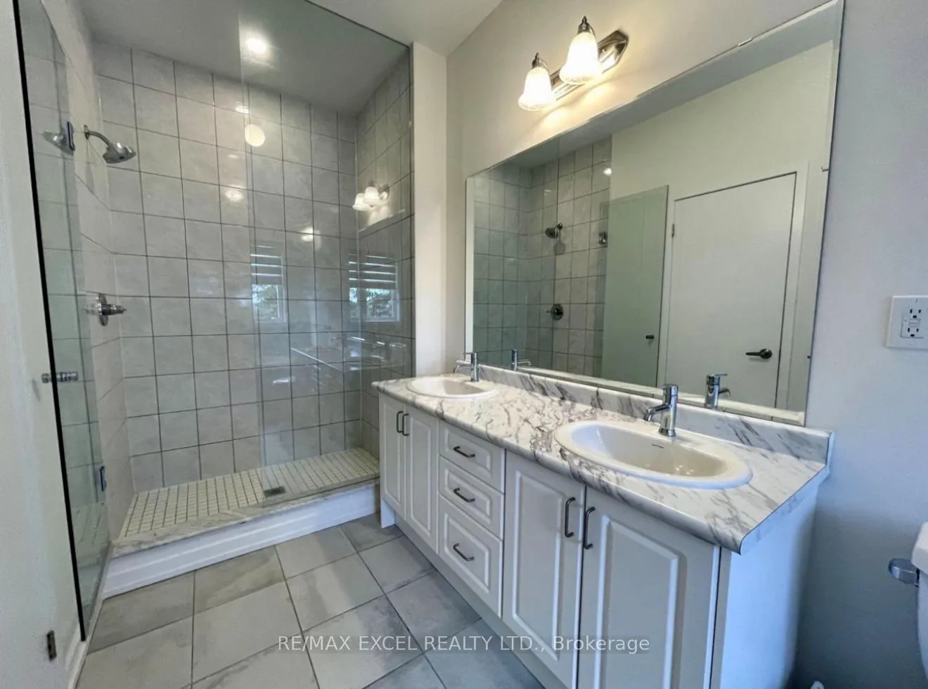 Photo 17 of 49 Armillo Place, Markham, Wismer — HOMEH
