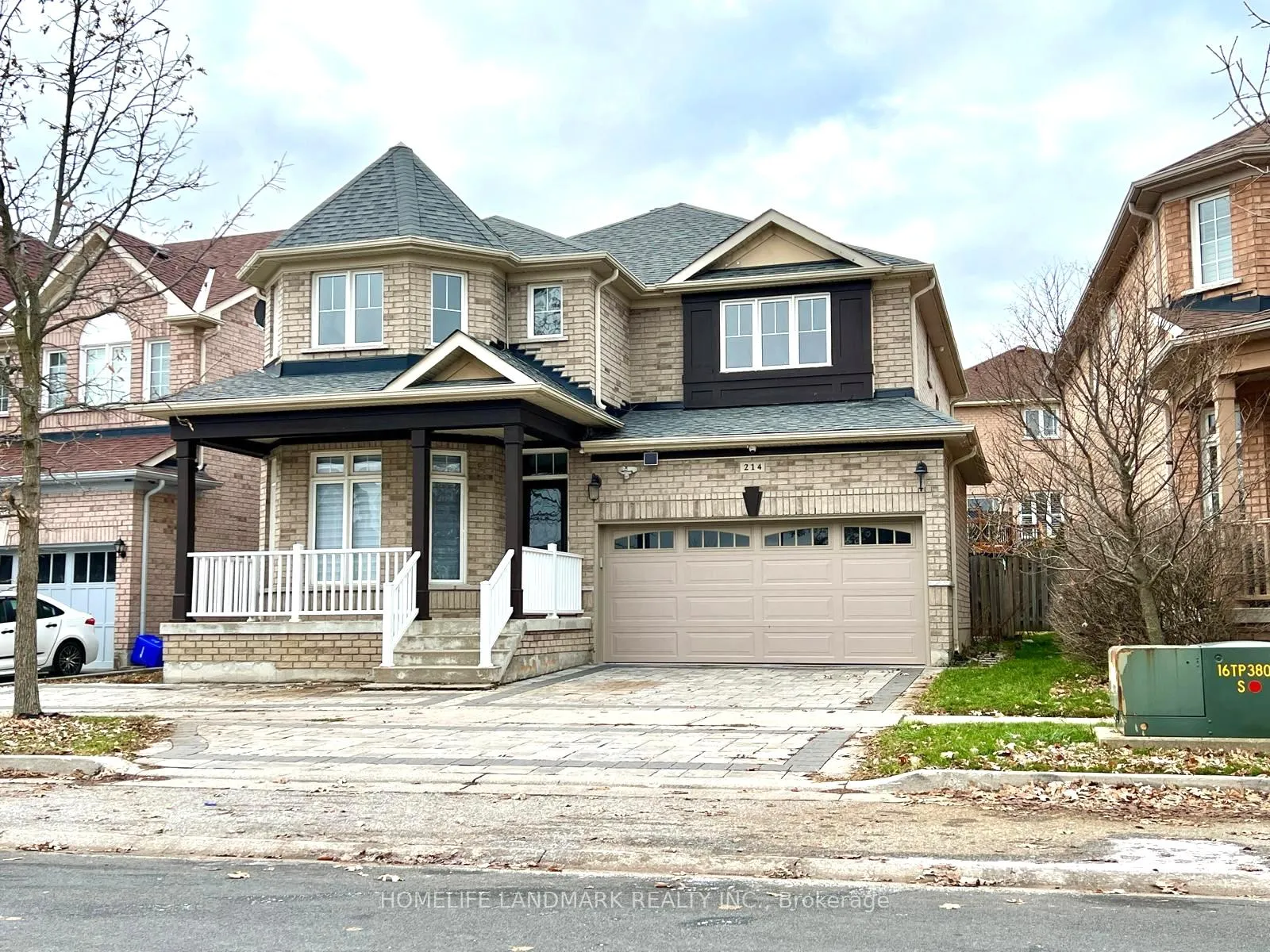 Front of 214 Alfred Paterson Drive