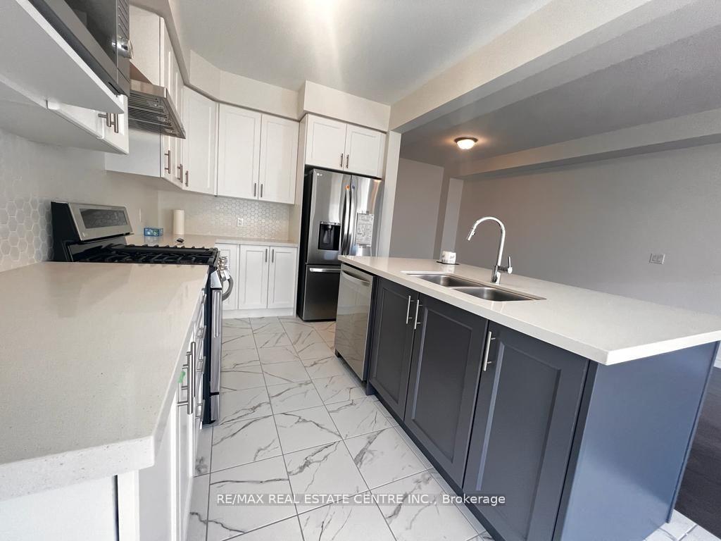 Photo 30 of 87 Grassbourne Avenue, Kitchener — HOMEH