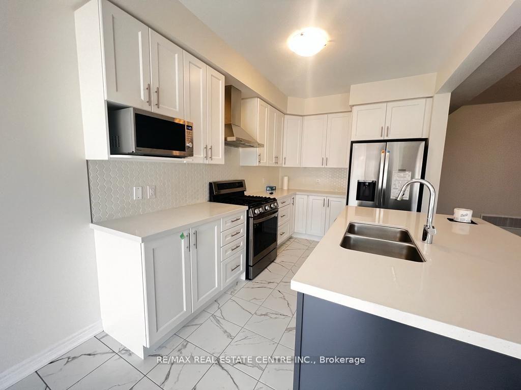 Photo 31 of 87 Grassbourne Avenue, Kitchener — HOMEH