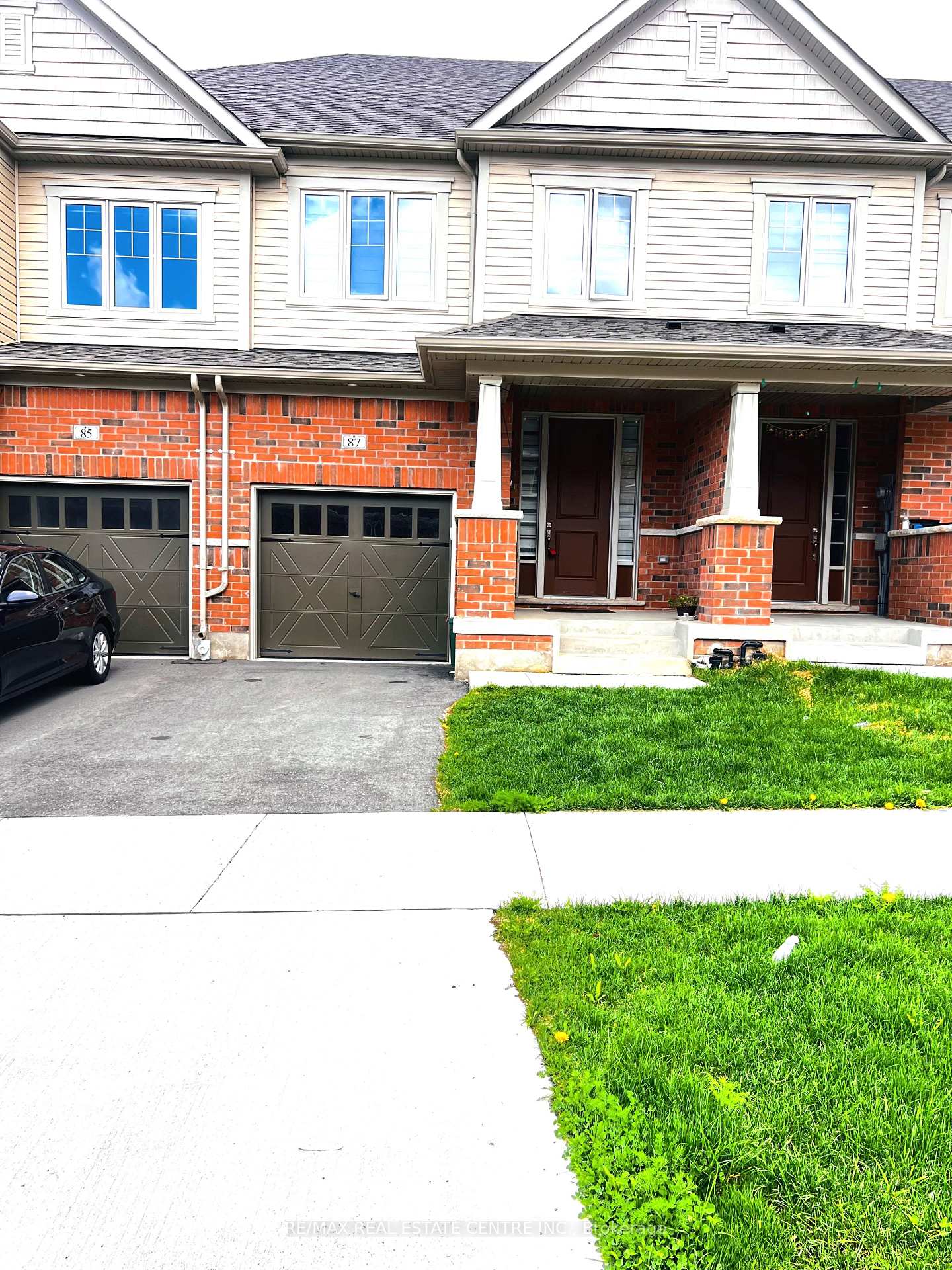 Photo 1 of 87 Grassbourne Avenue, Kitchener — HOMEH